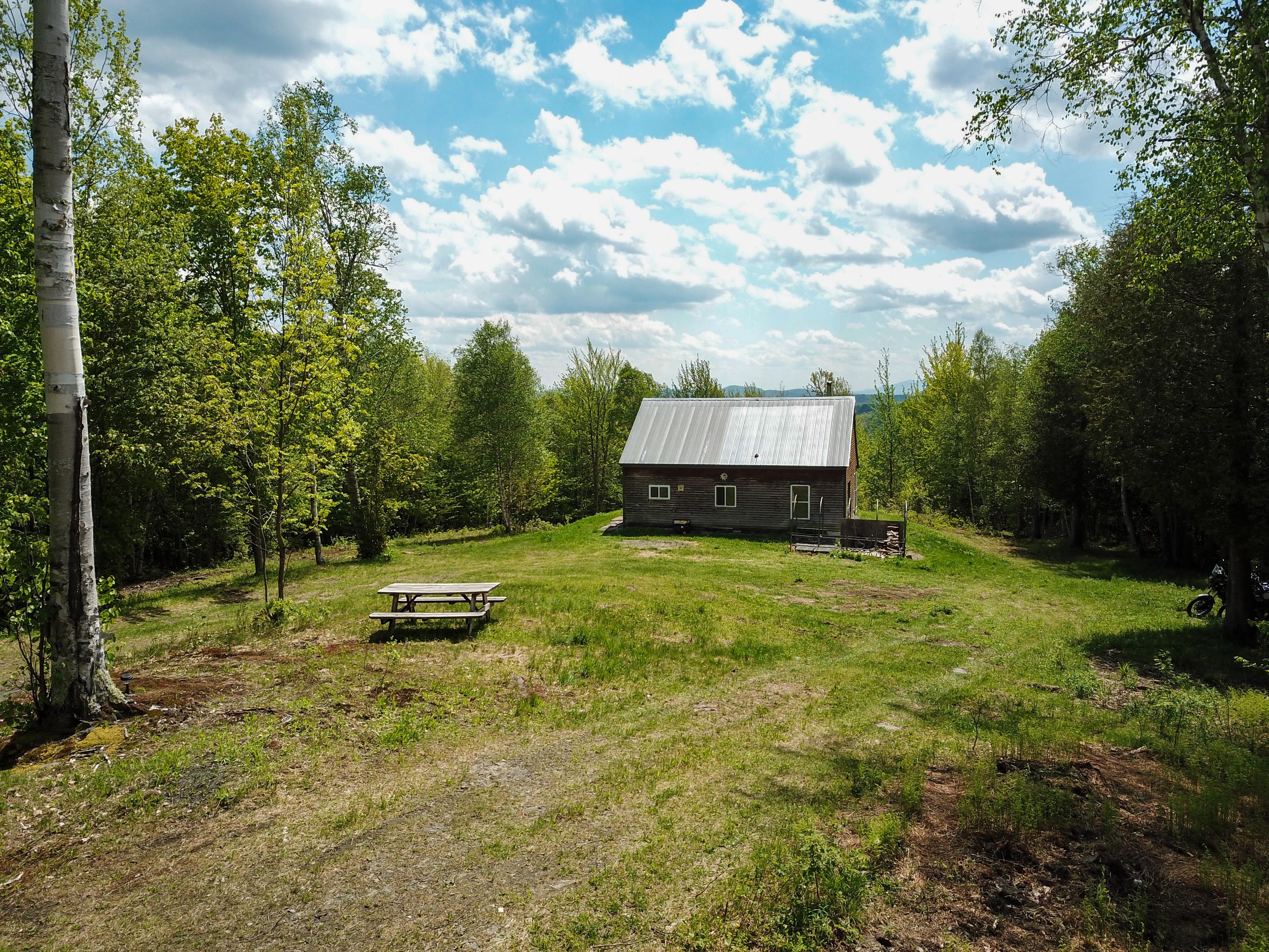 Listing Image 44