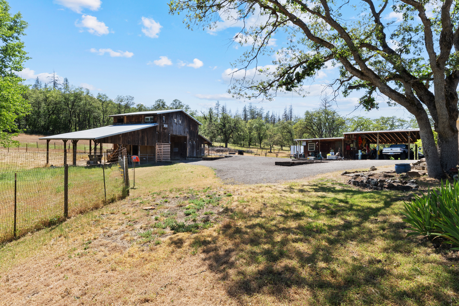Listing Image 21