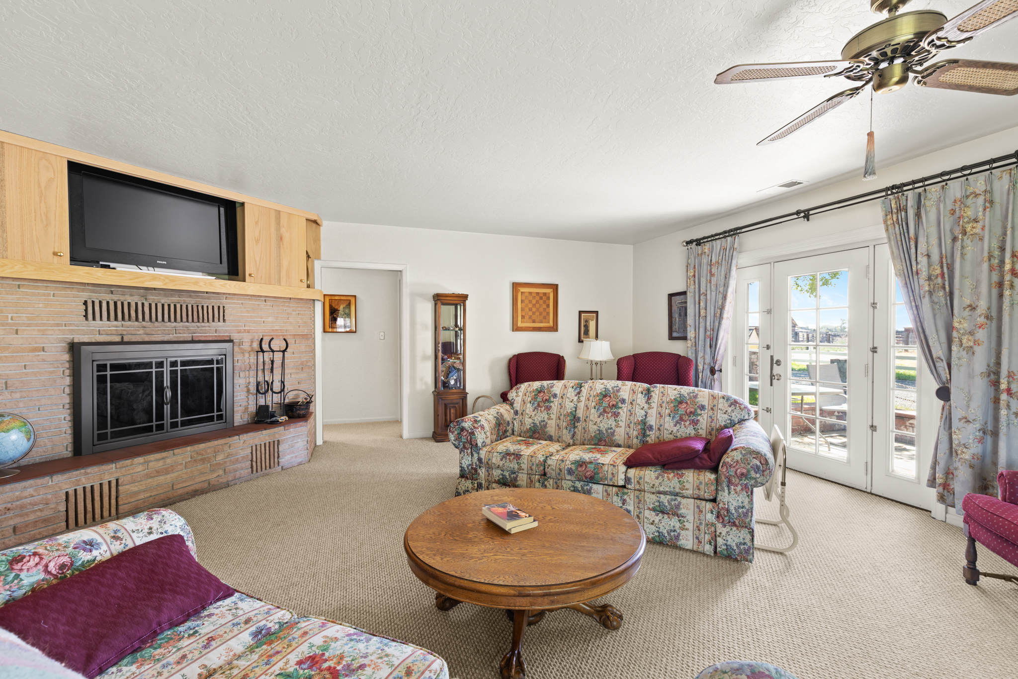 Listing Image 9