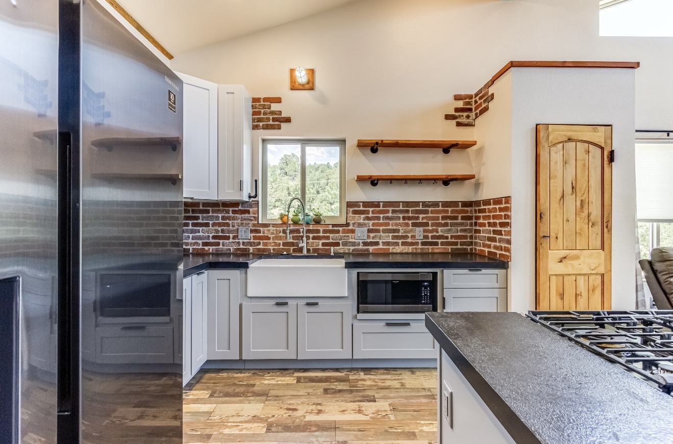 33154 Oak Park Drive