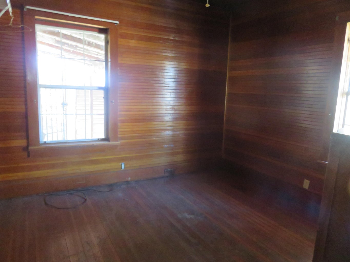 Lennon Lookout Ranch