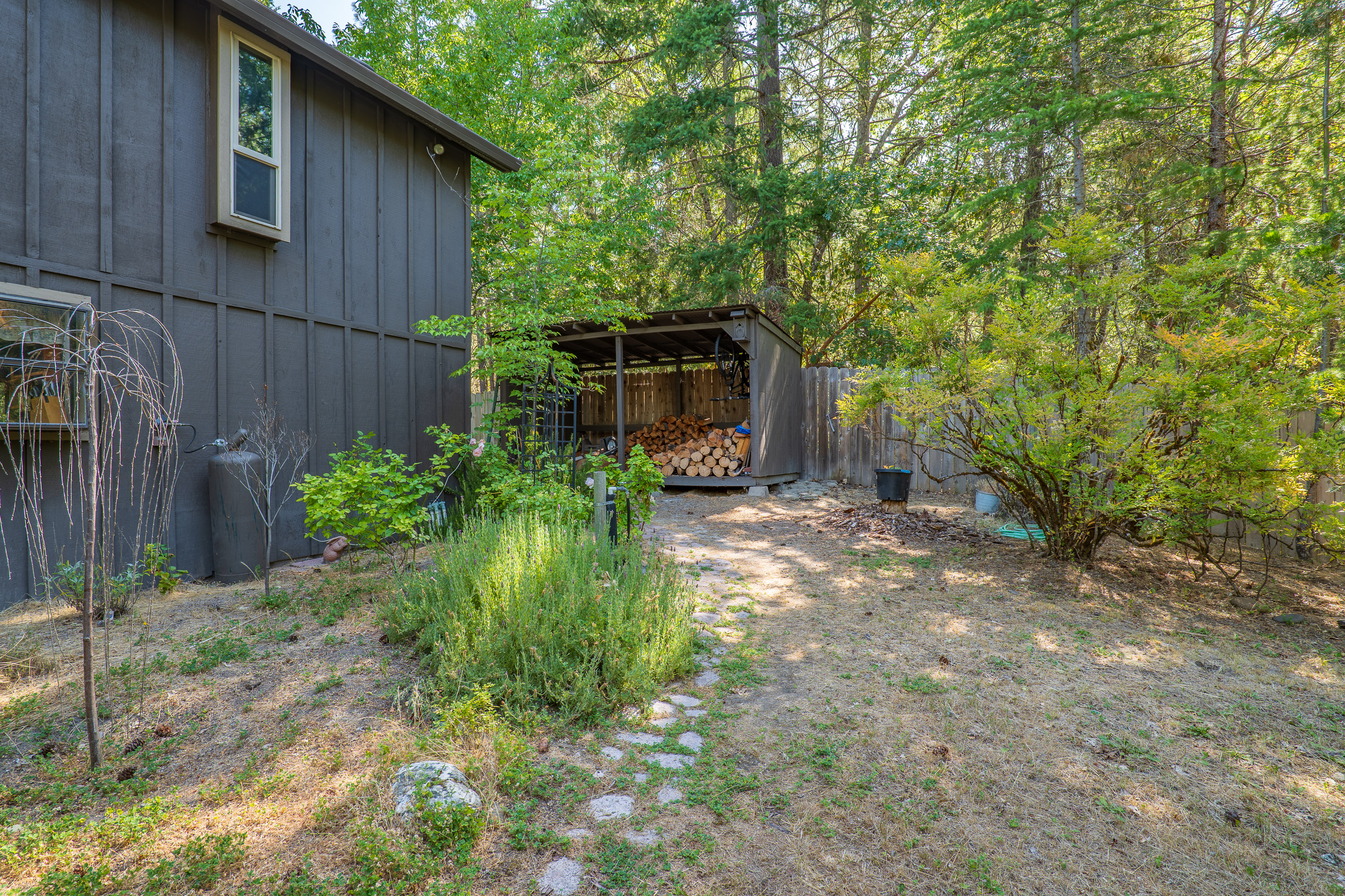 Listing Image 29