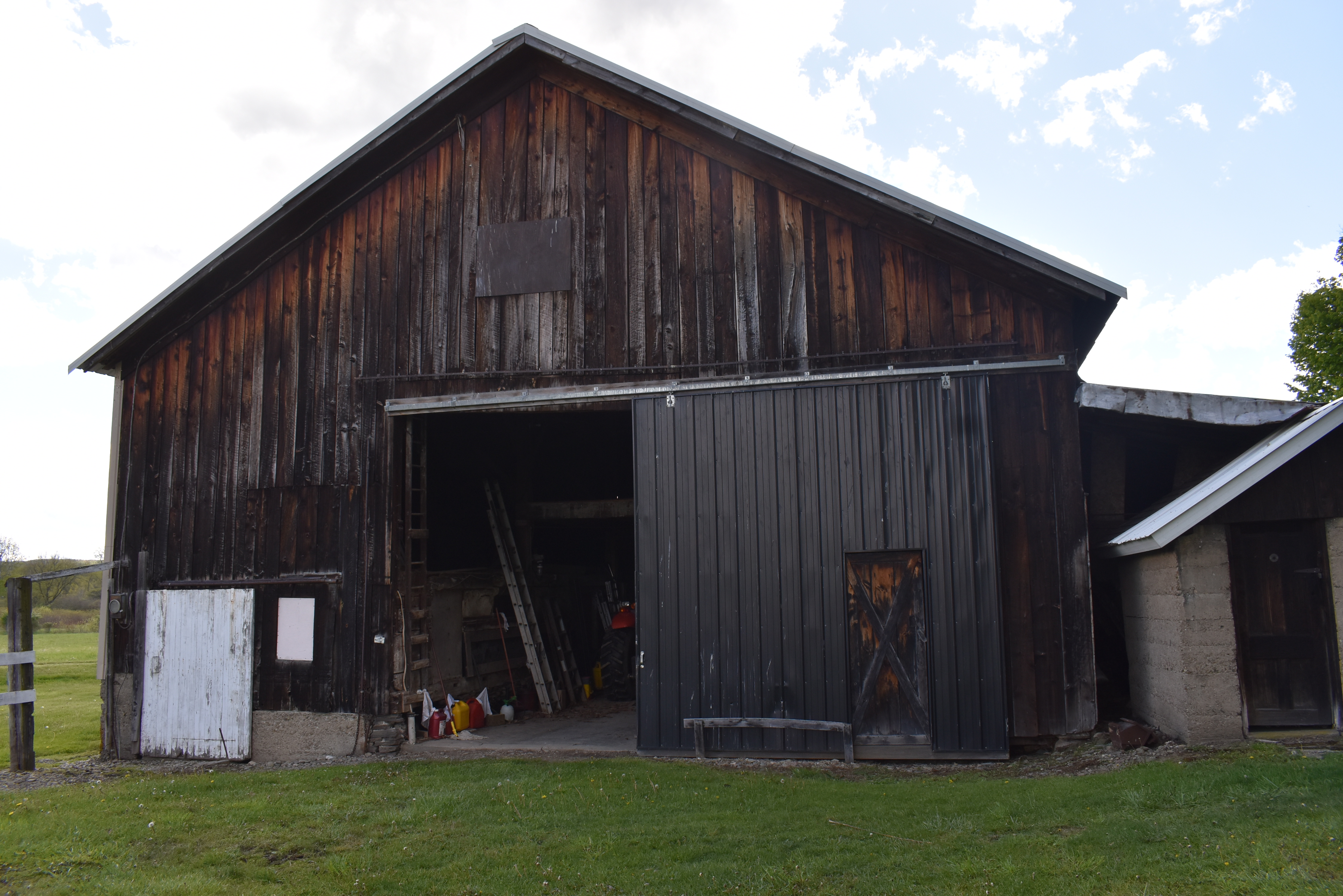 Listing Image 7