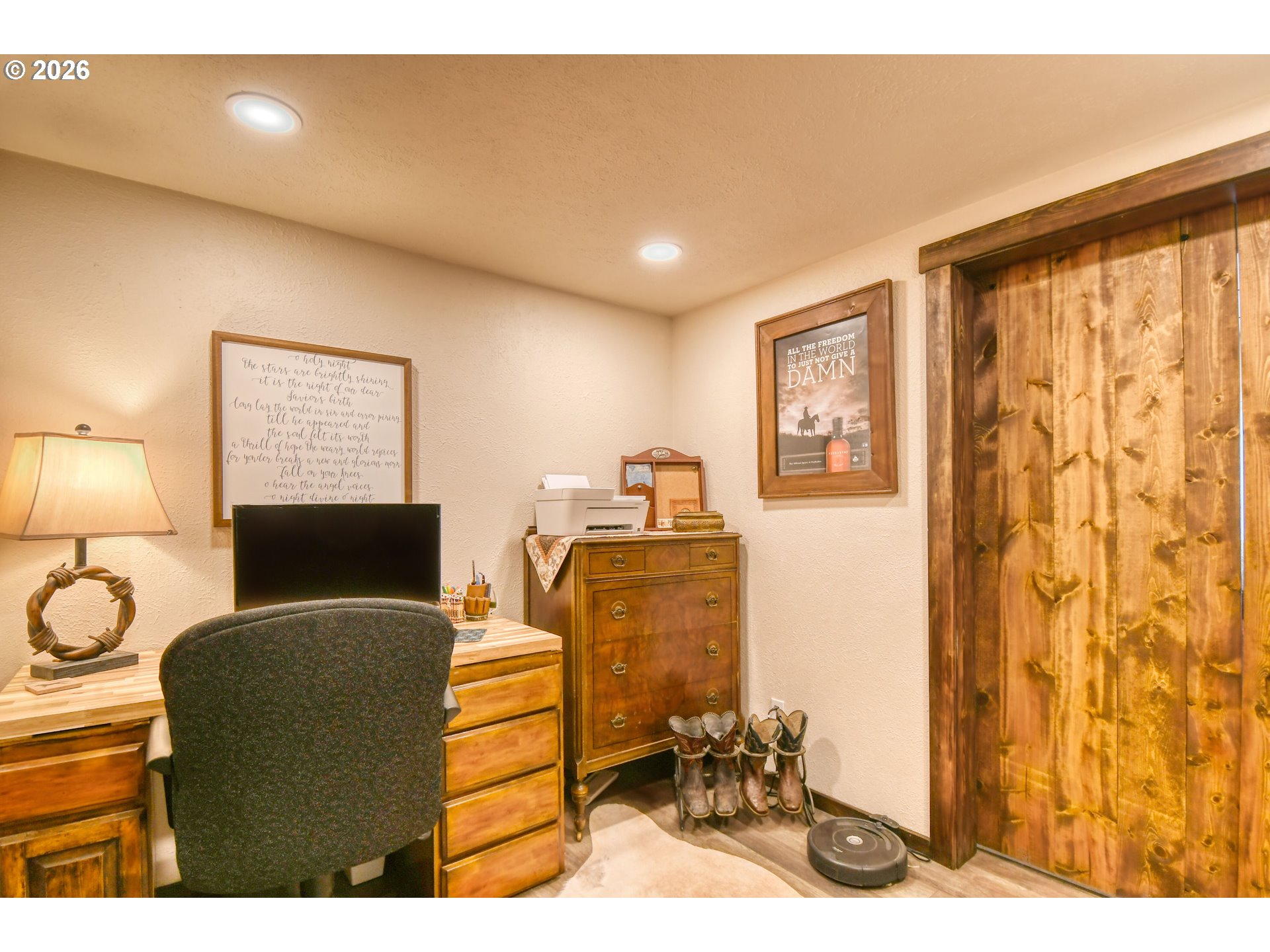 Listing Image 25