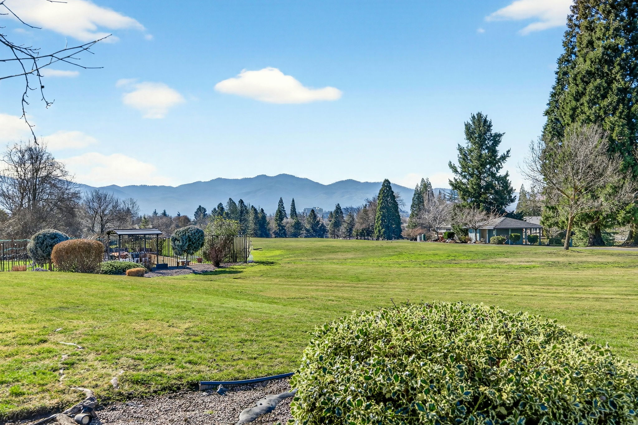 Listing Image 68