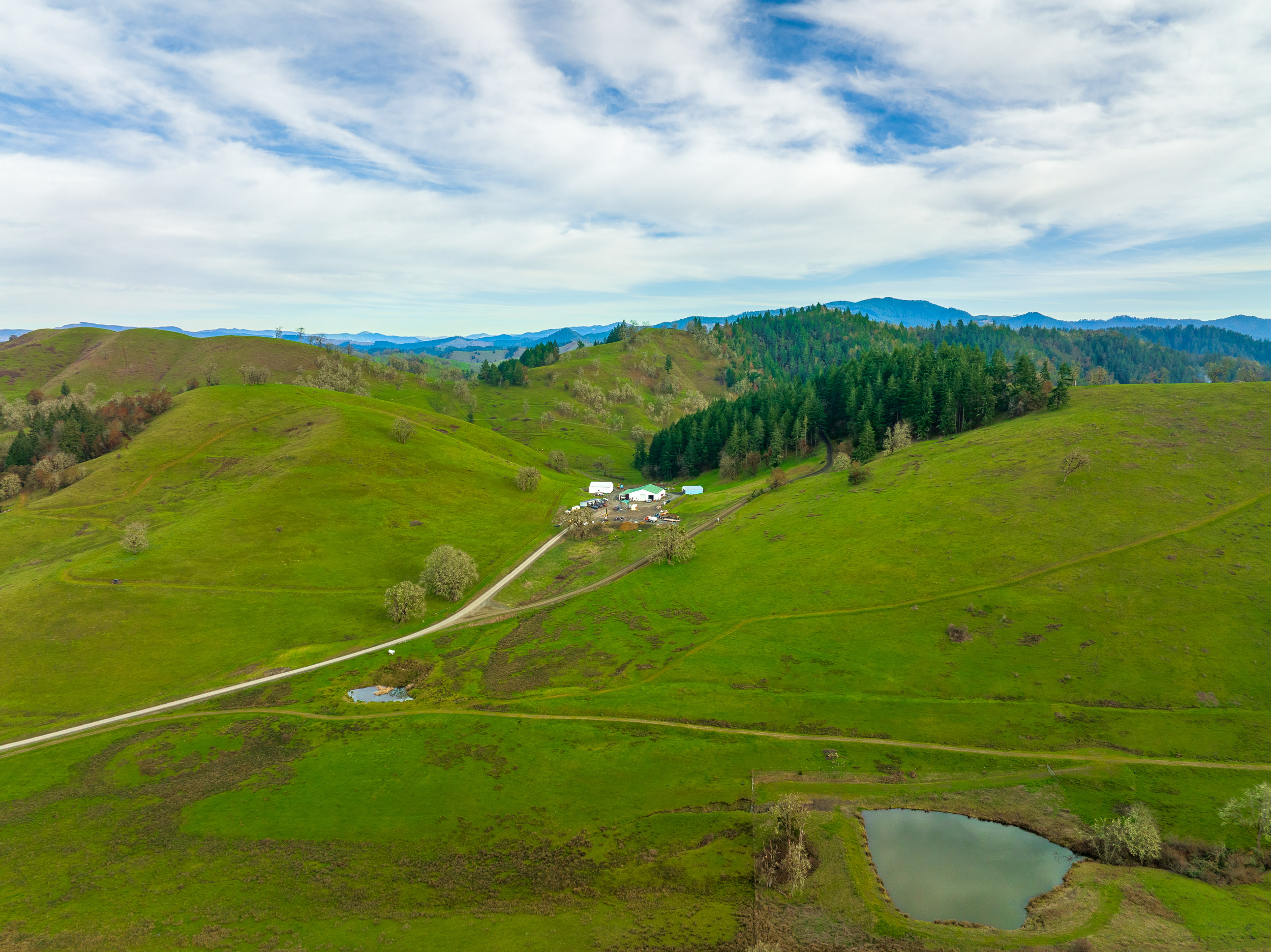 N Umpqua Ranch - 10181 N Umpqua Hwy