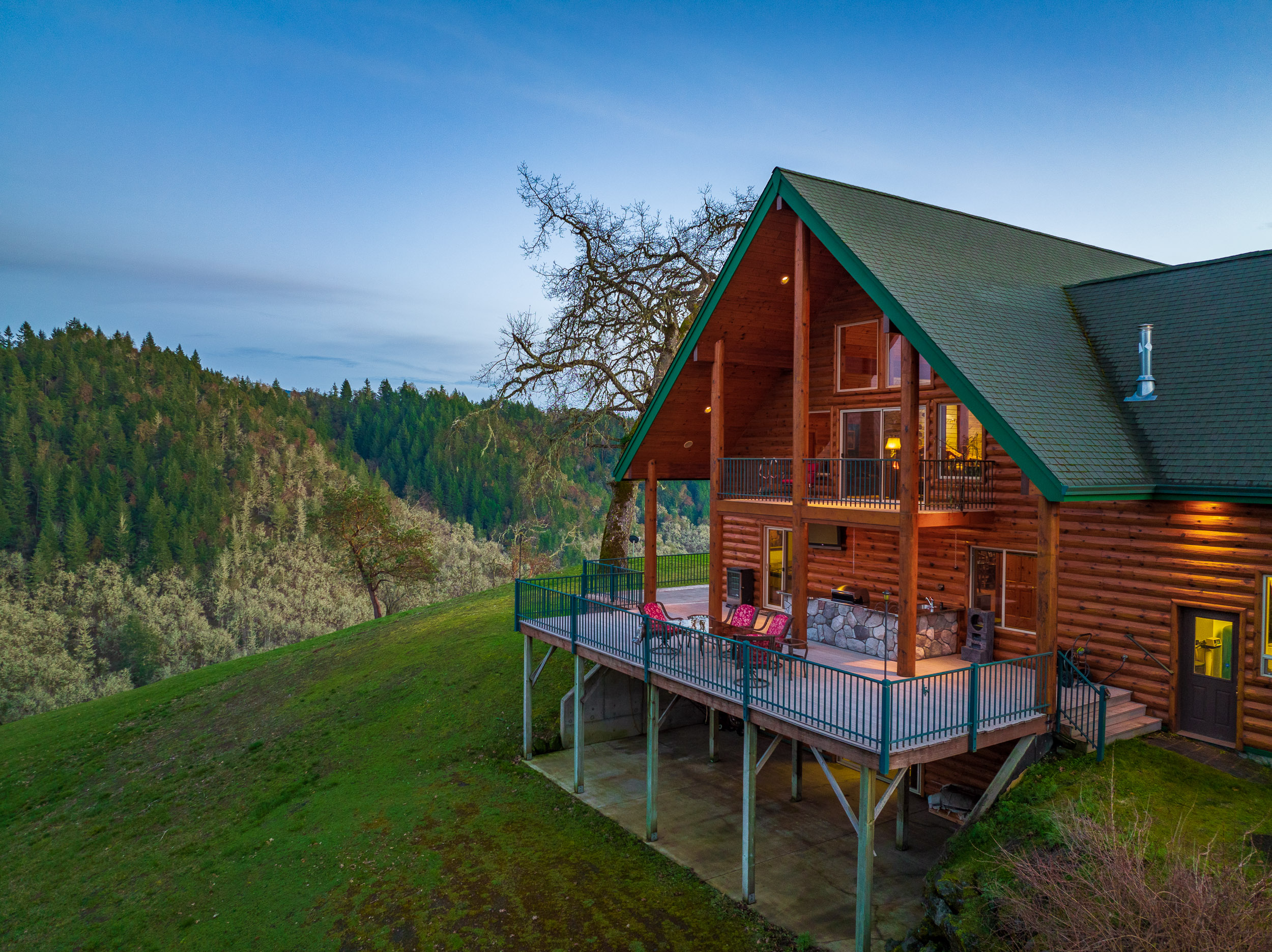 N Umpqua Ranch - 10181 N Umpqua Hwy