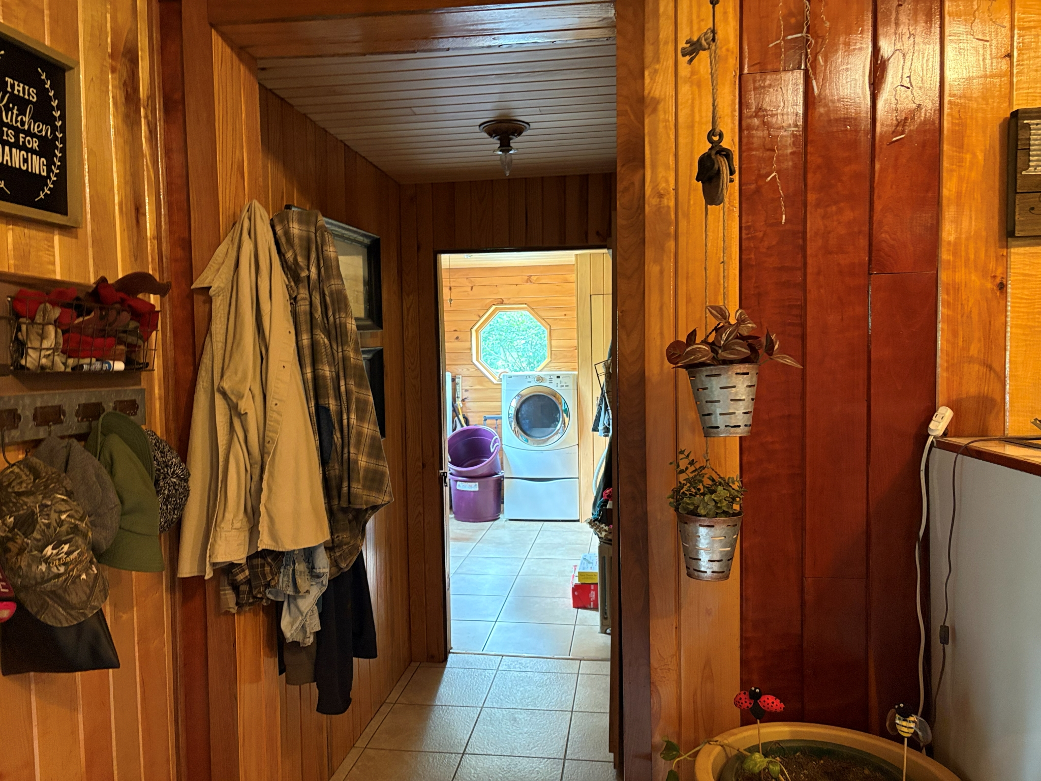 Listing Image 32