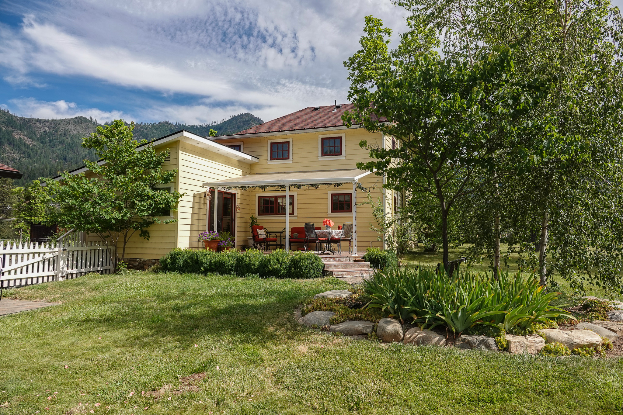 Listing Image 2