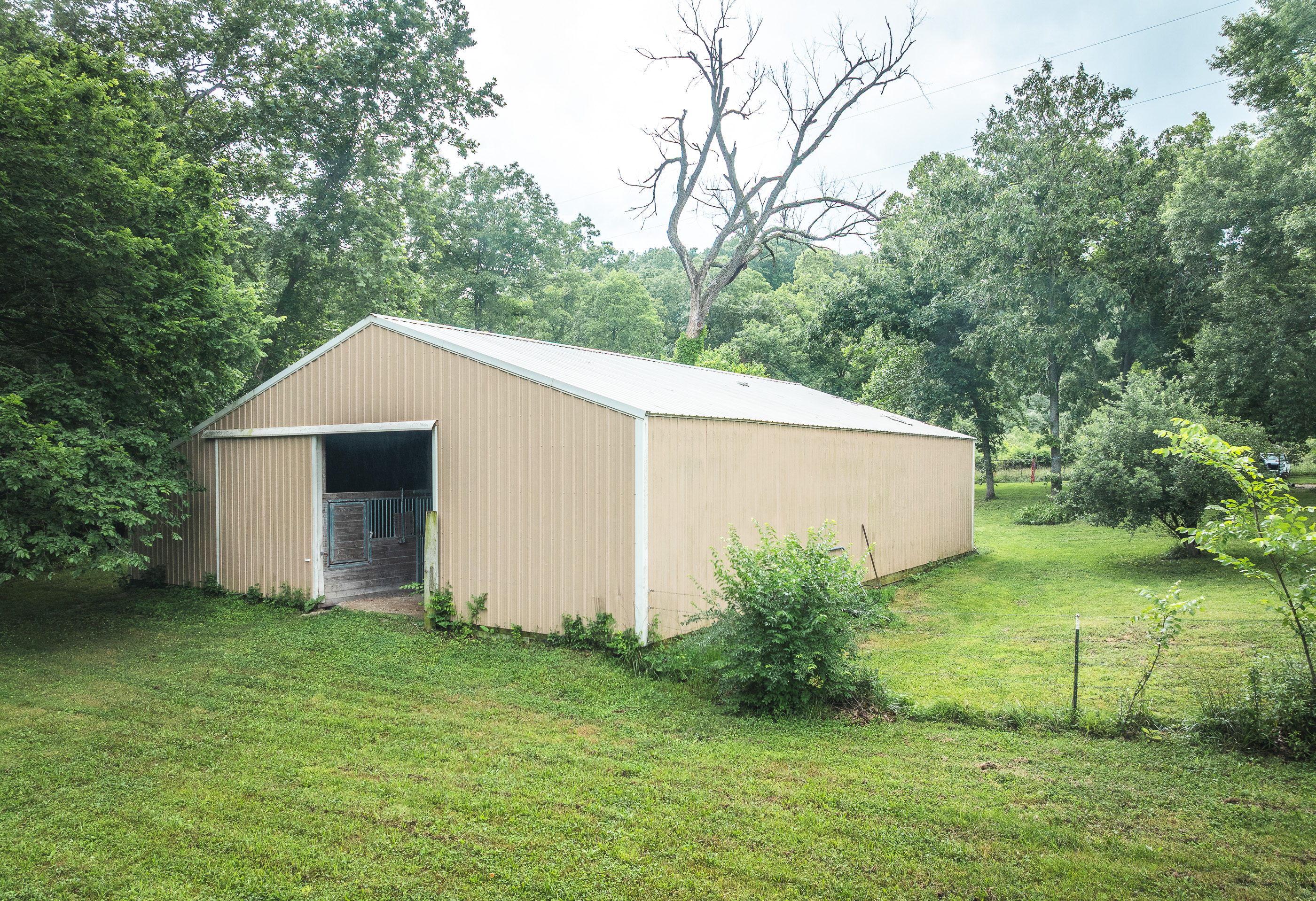 Chateau Creek Farm