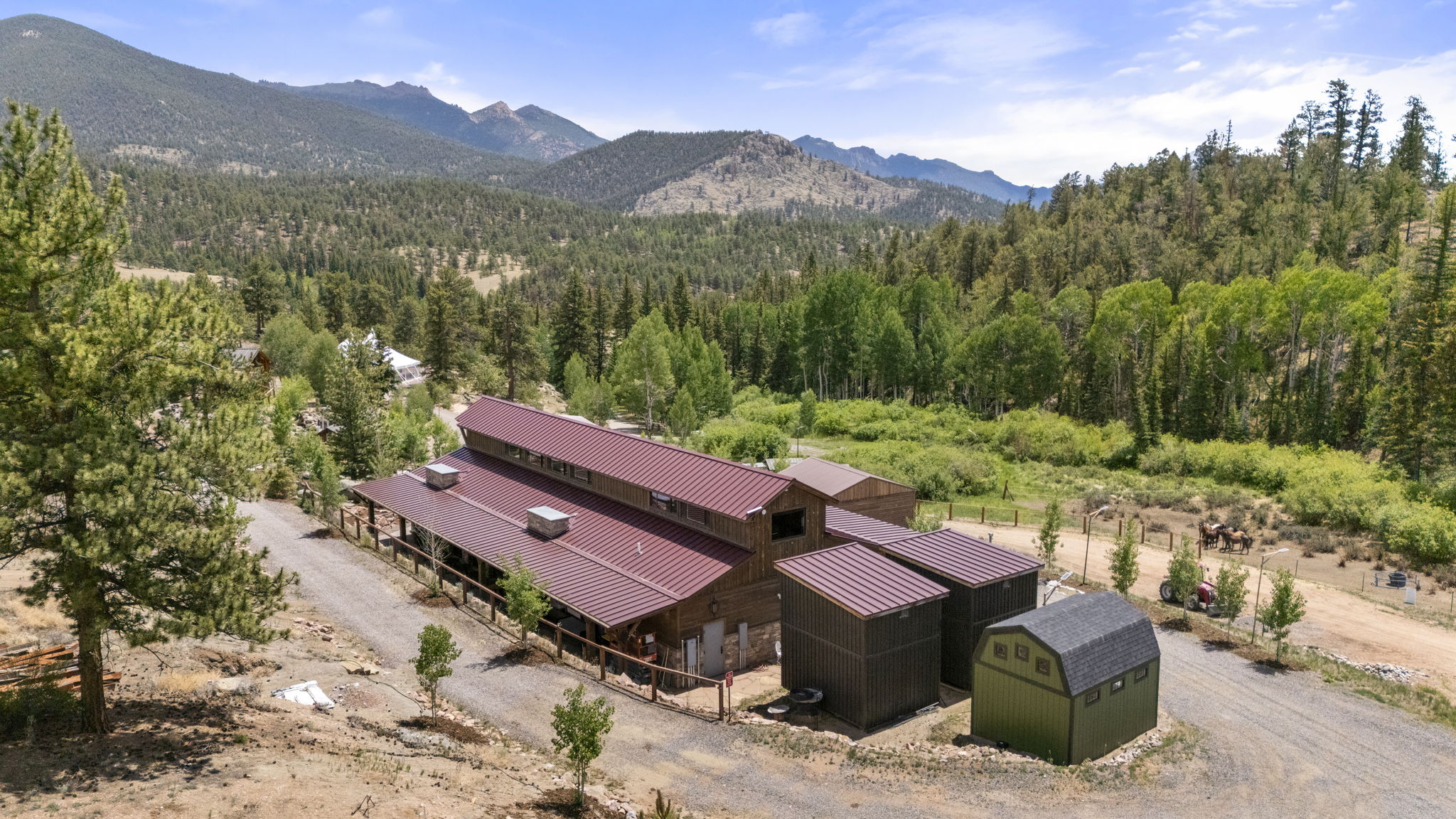 Bison Peak Lodge at Puma Hills