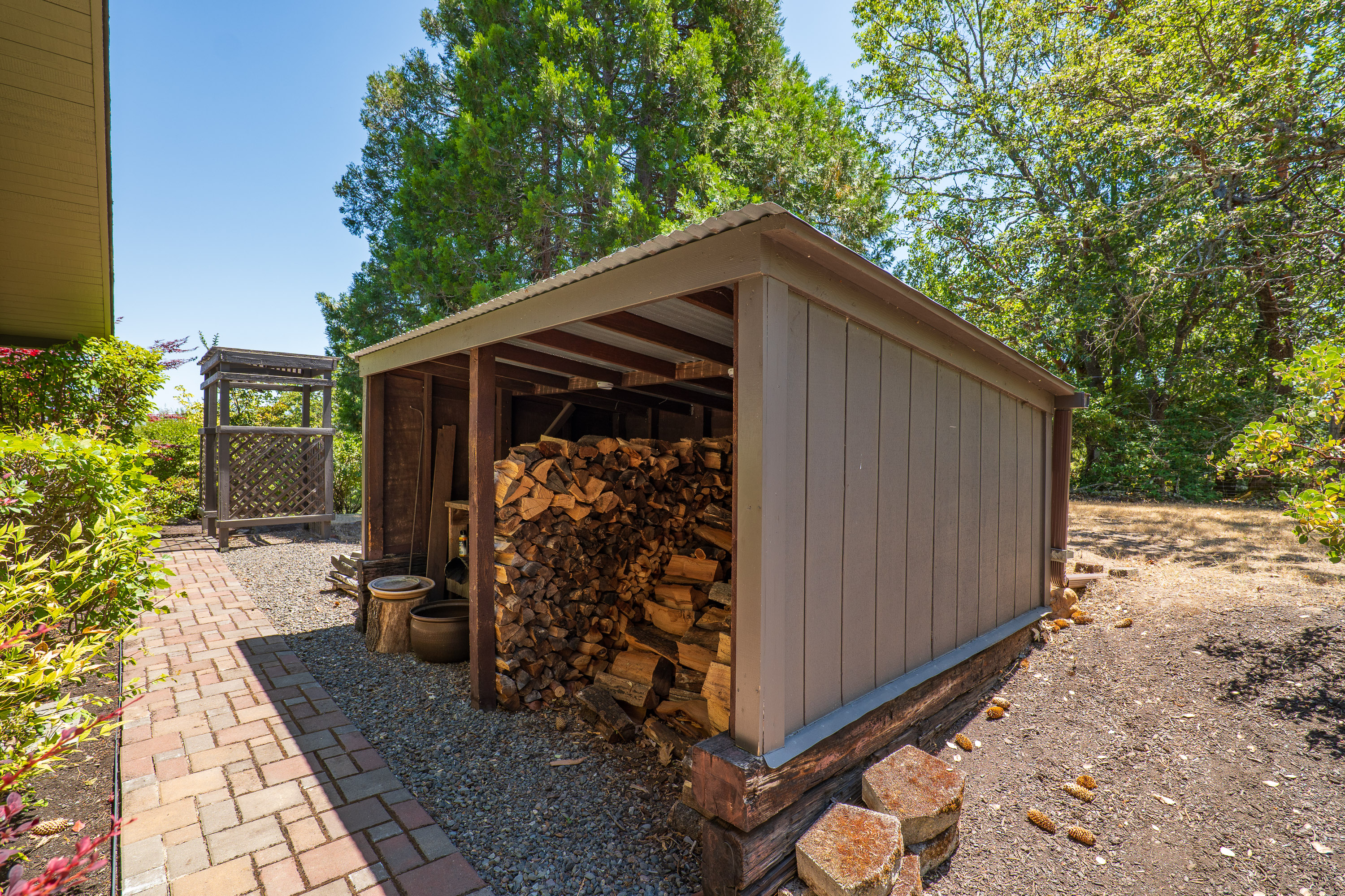 Listing Image 59