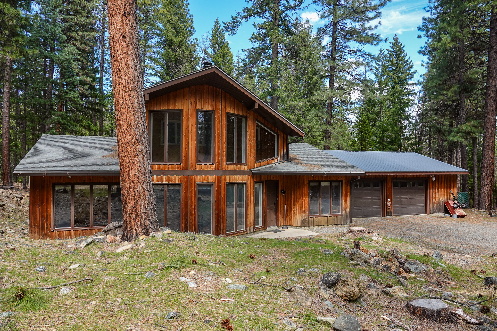 Sniktaw Creek House