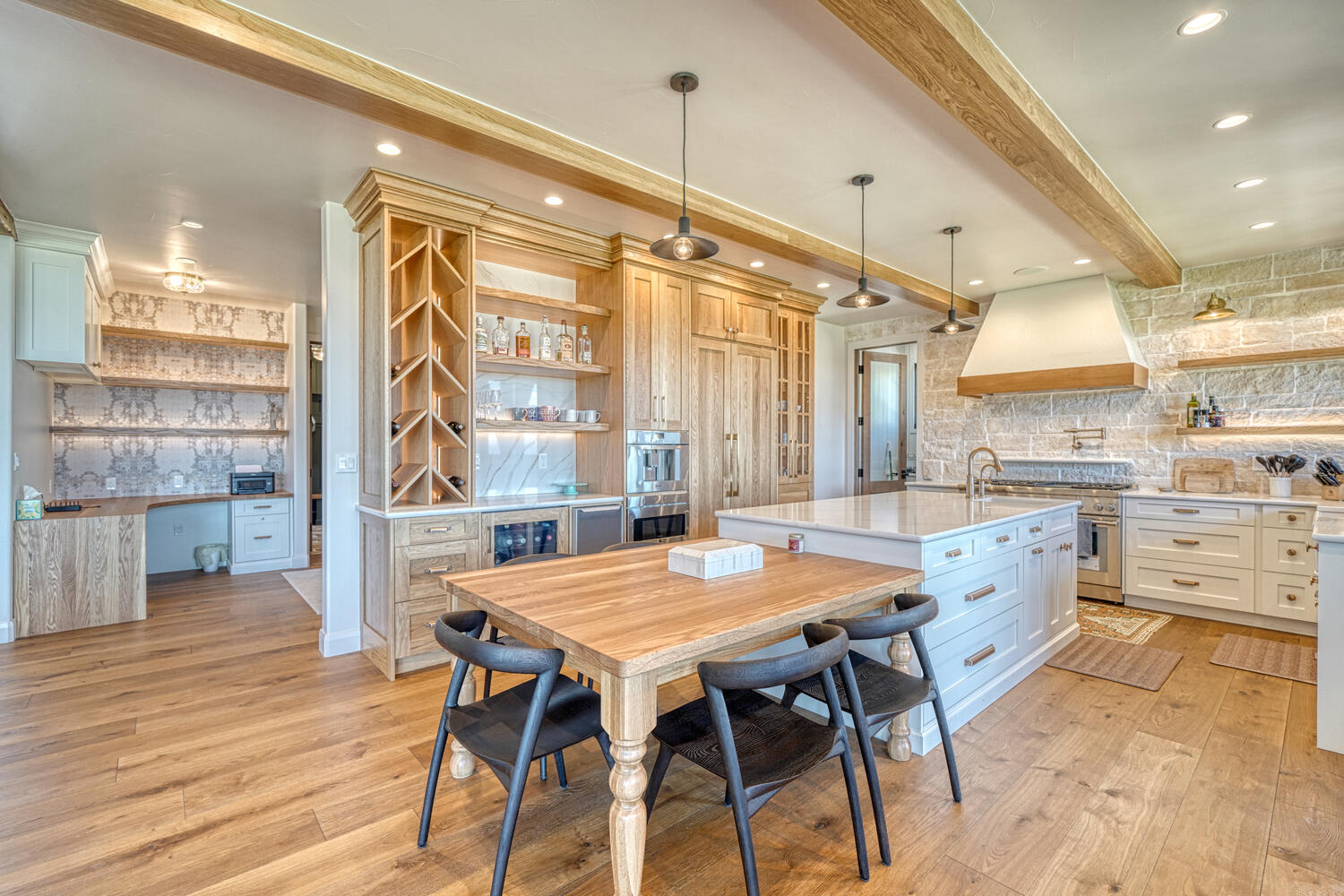 An heirloom-quality ranch estate set on 100 private acres at Maytag Mountain Ranch.
