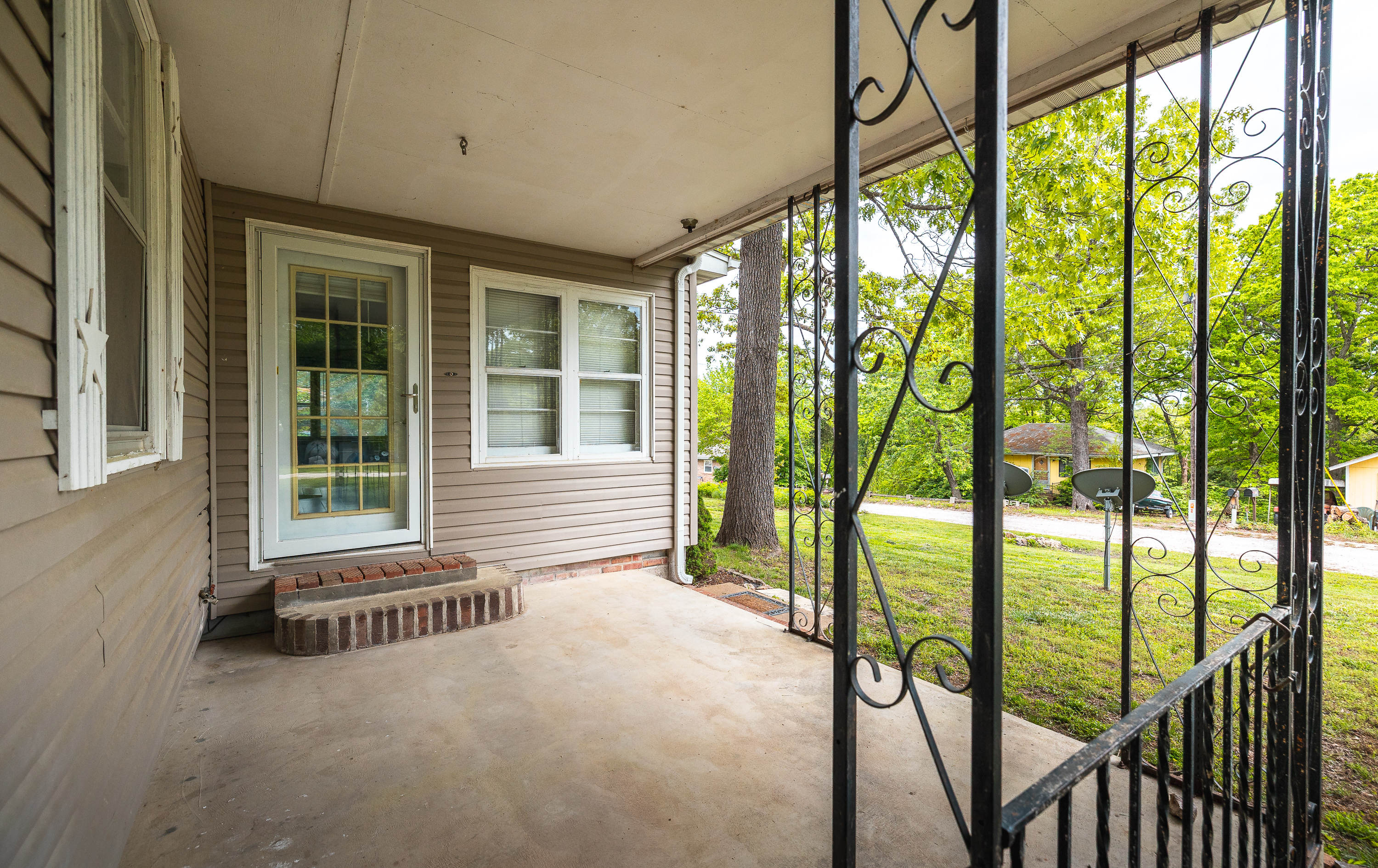 Listing Image 7