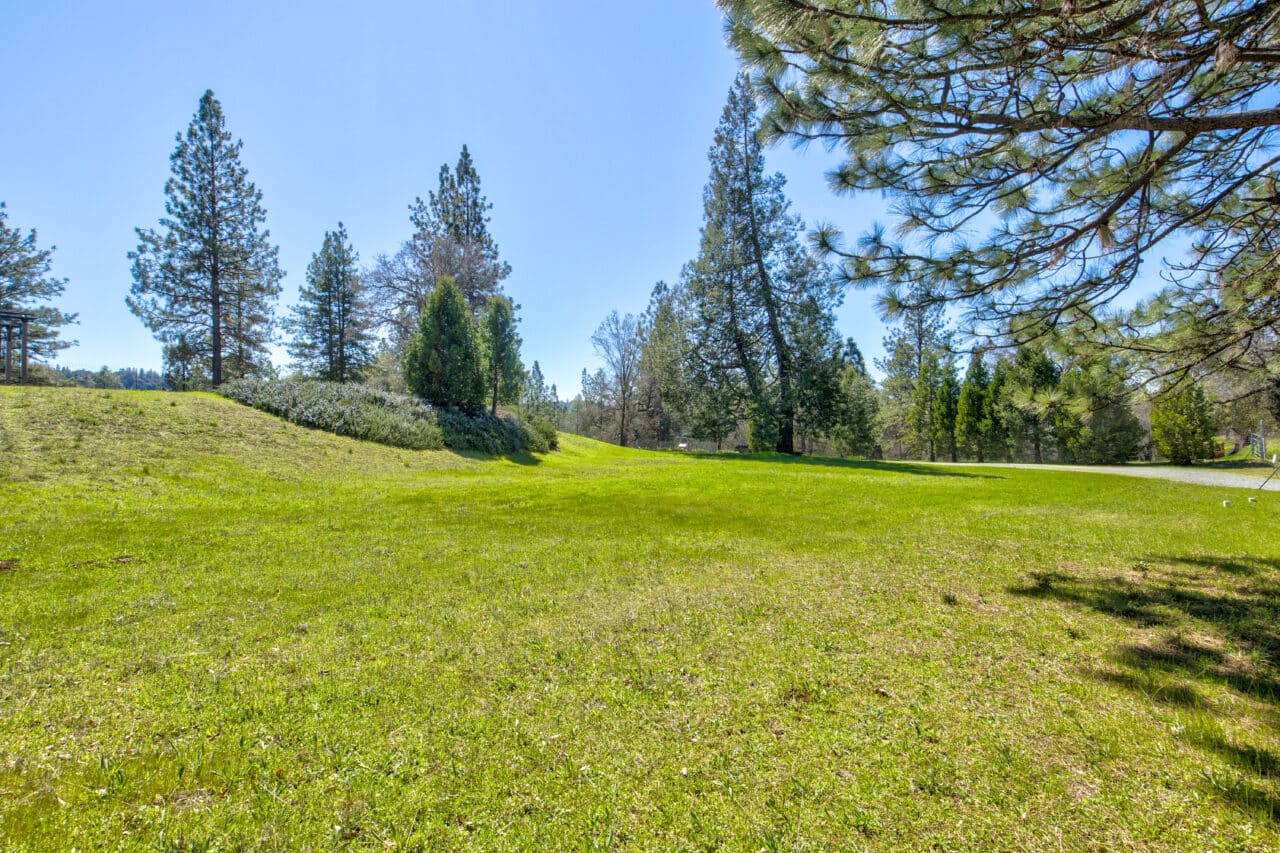 Oakridge Estate