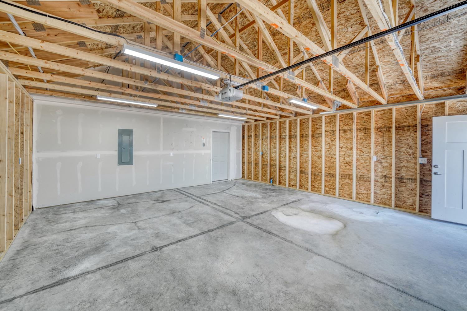 Listing Image 17