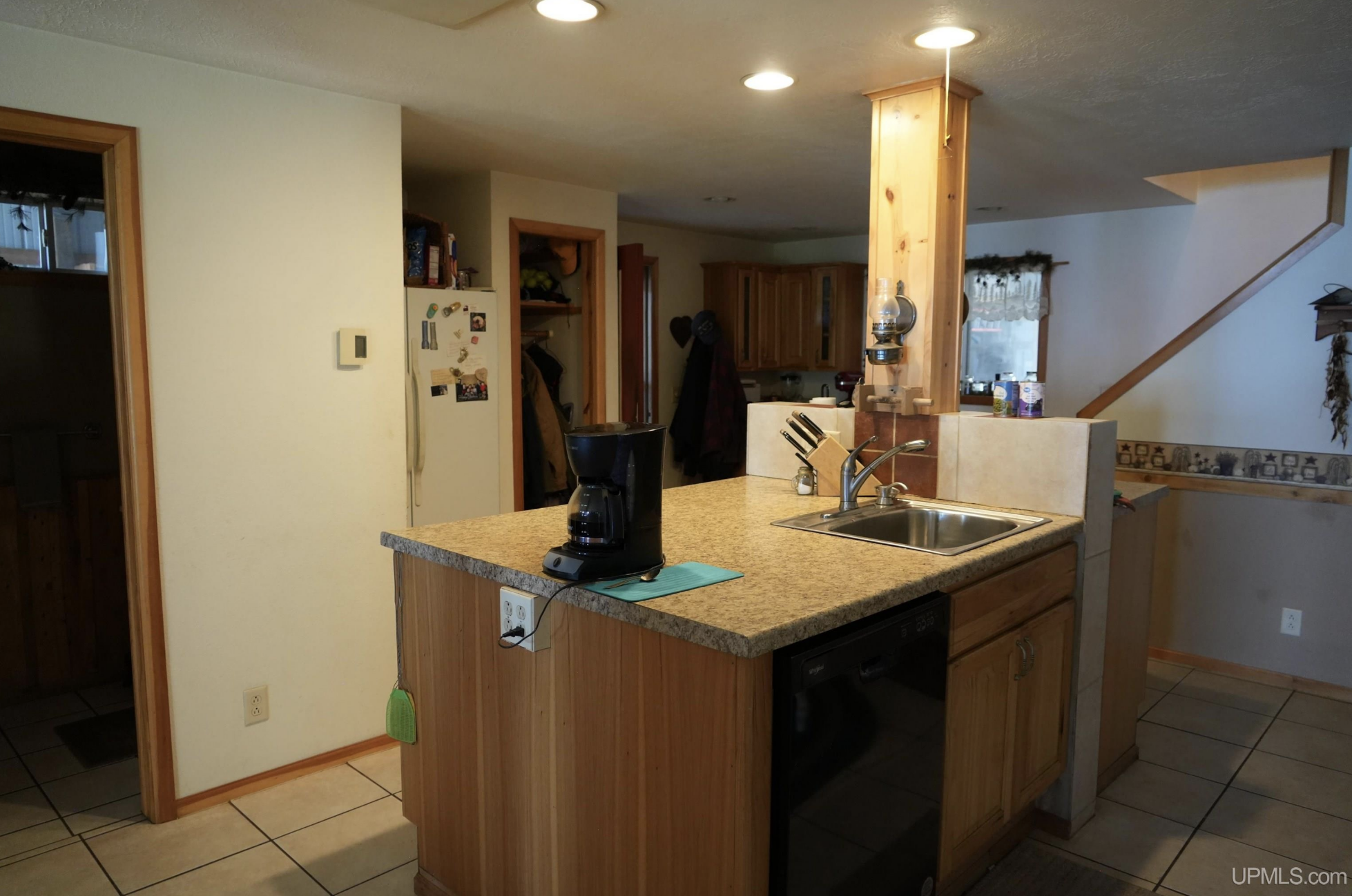 Listing Image 30