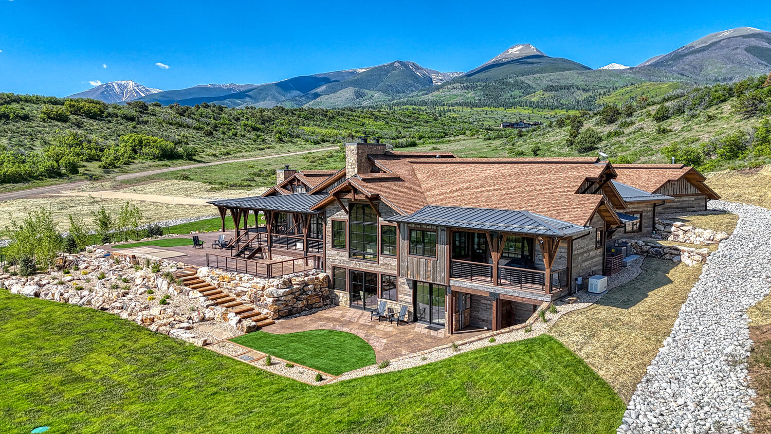 An heirloom-quality ranch estate set on 100 private acres at Maytag Mountain Ranch.