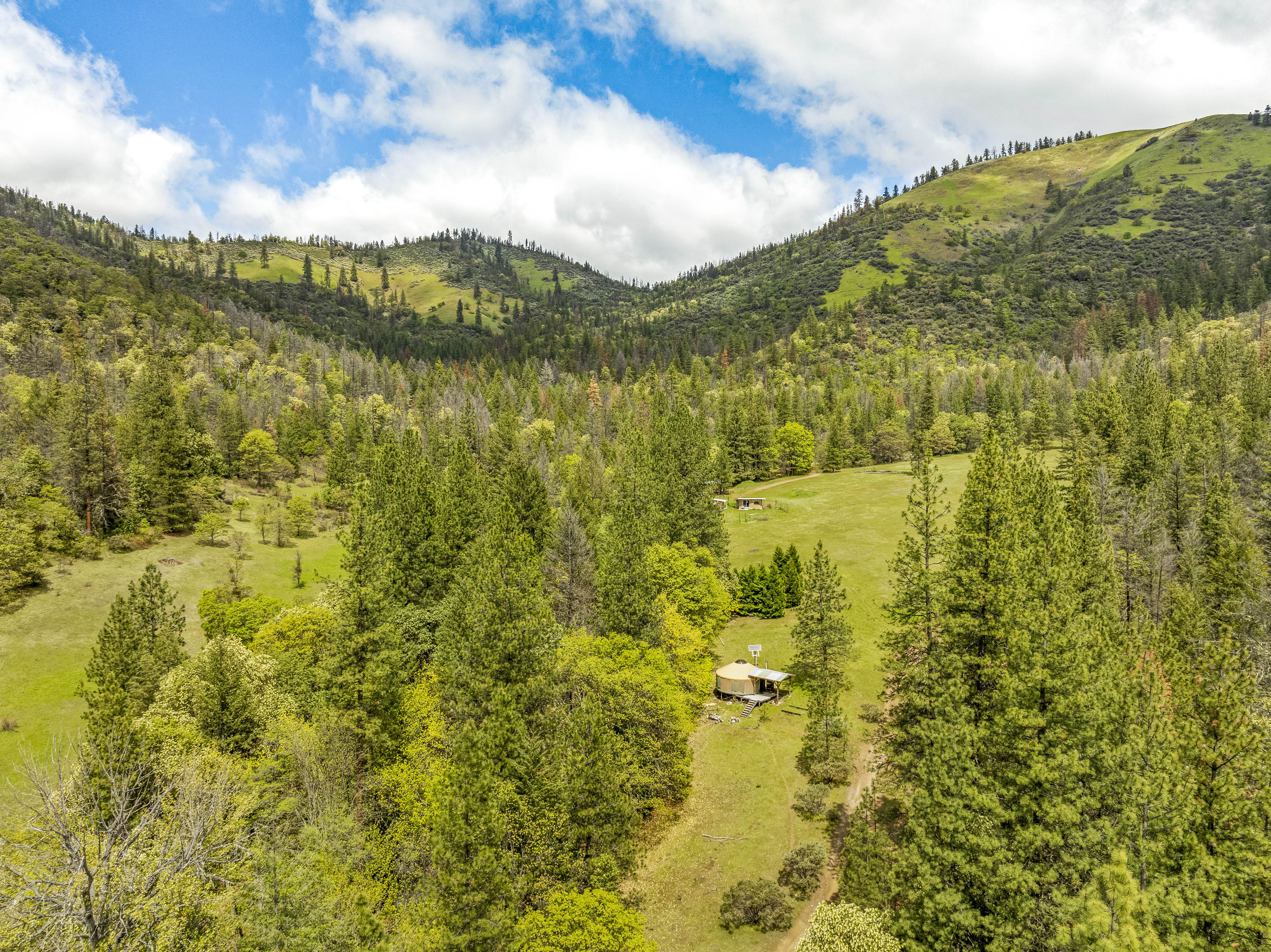 Wolf Gulch Farm - 7000 Little Applegate Road