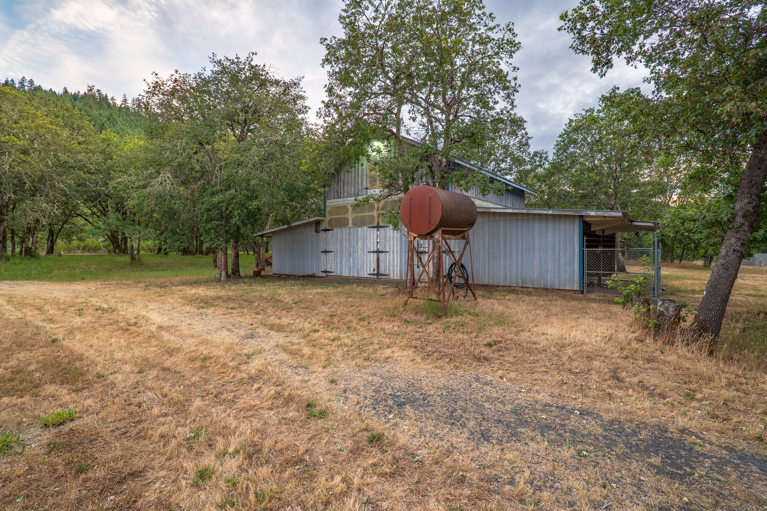 Listing Image 46