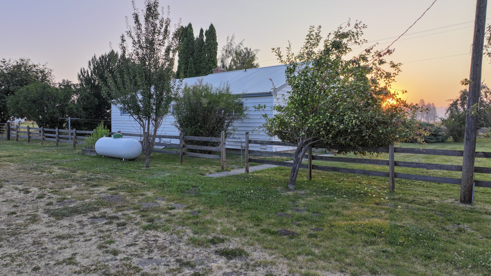 Listing Image 22