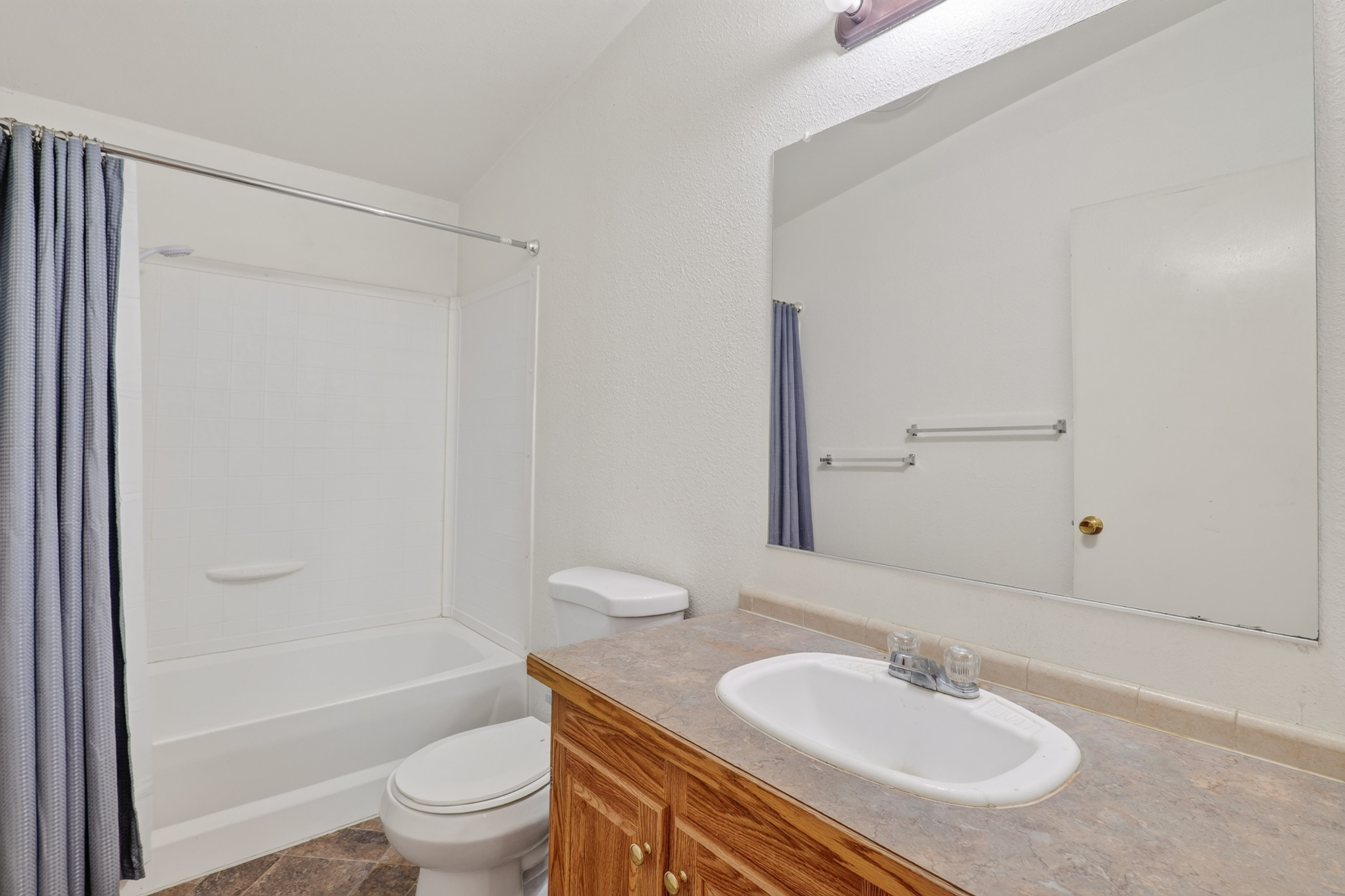 Listing Image 55