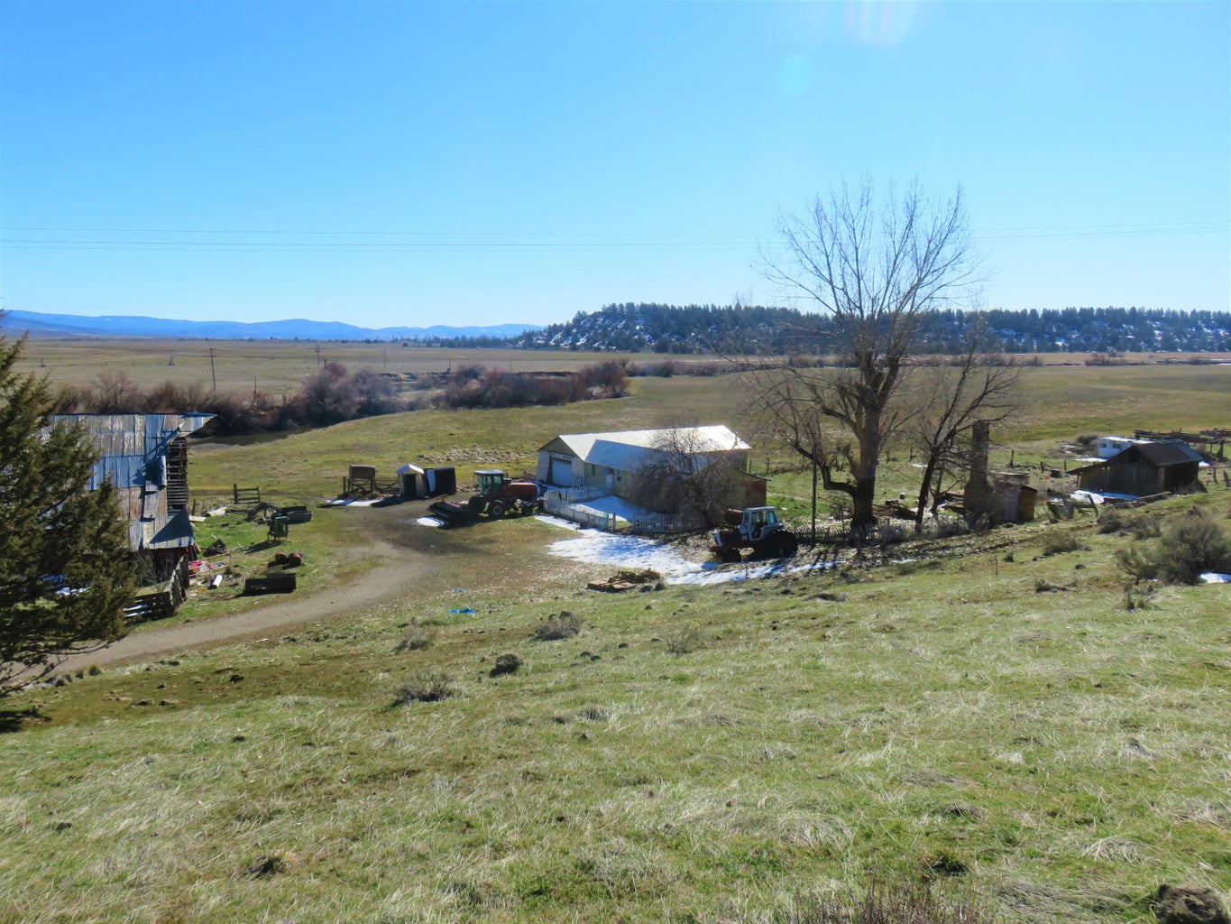 Lennon Lookout Ranch