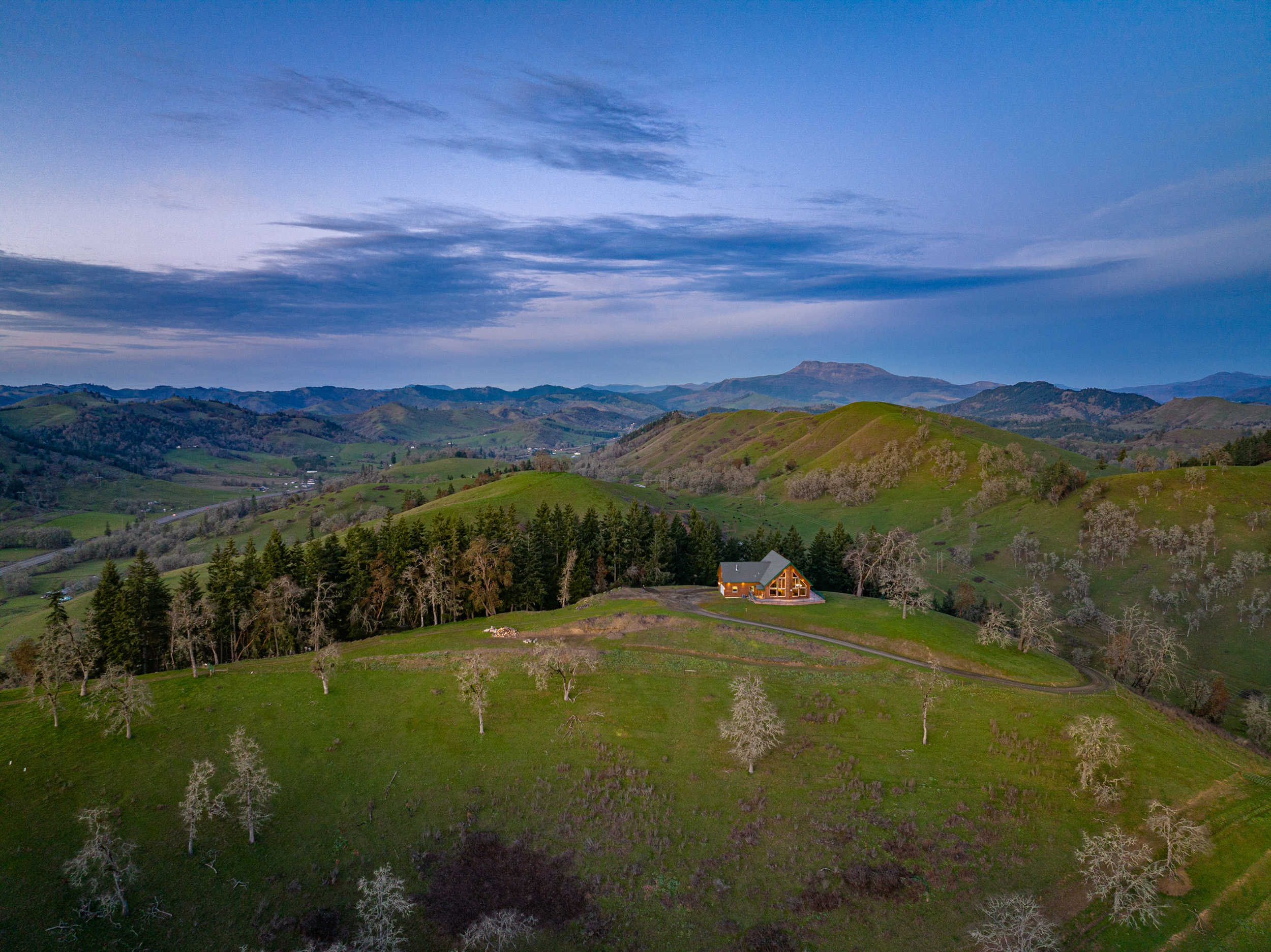 N Umpqua Ranch - 10181 N Umpqua Hwy