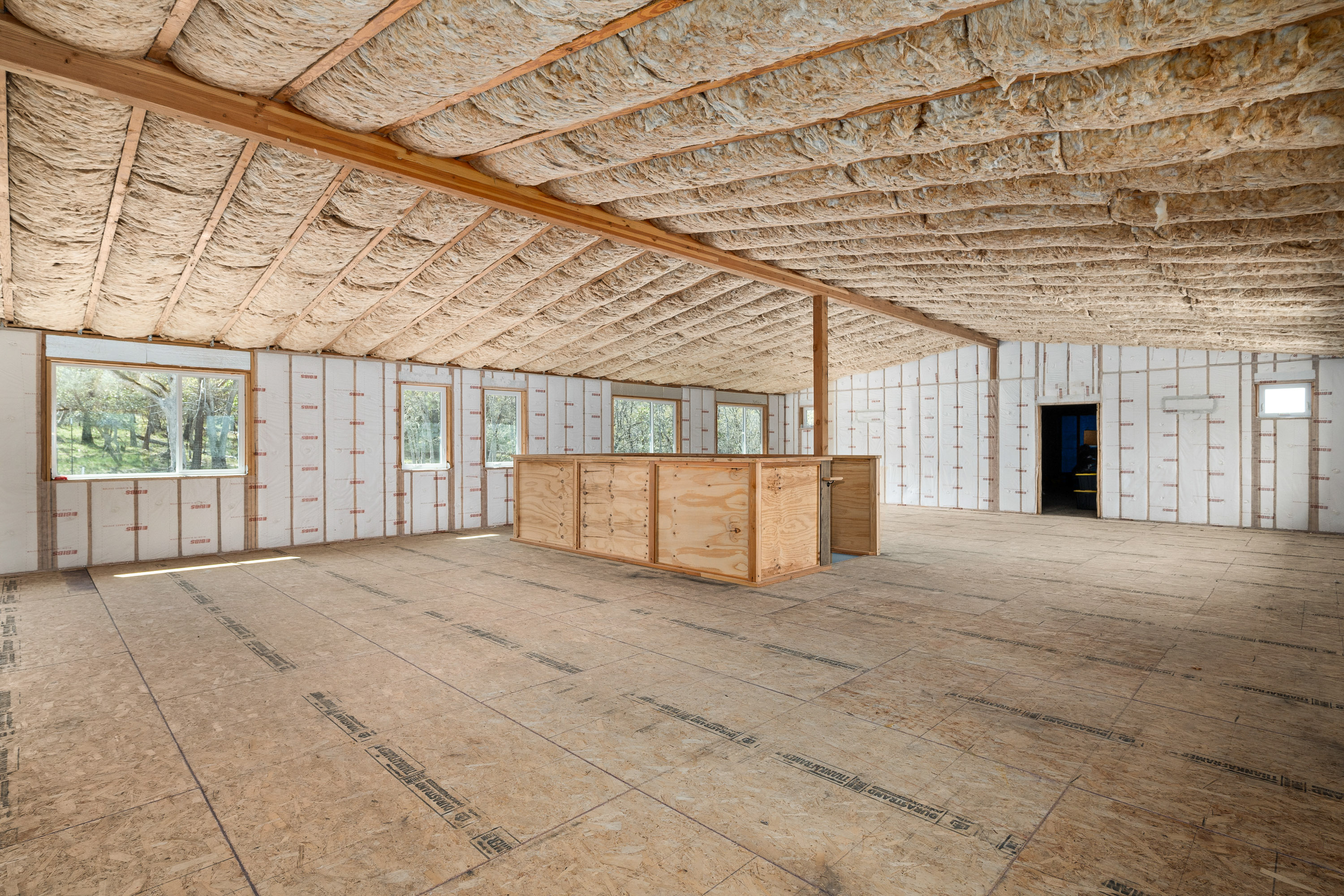 1694 Old Siskiyou Hwy
