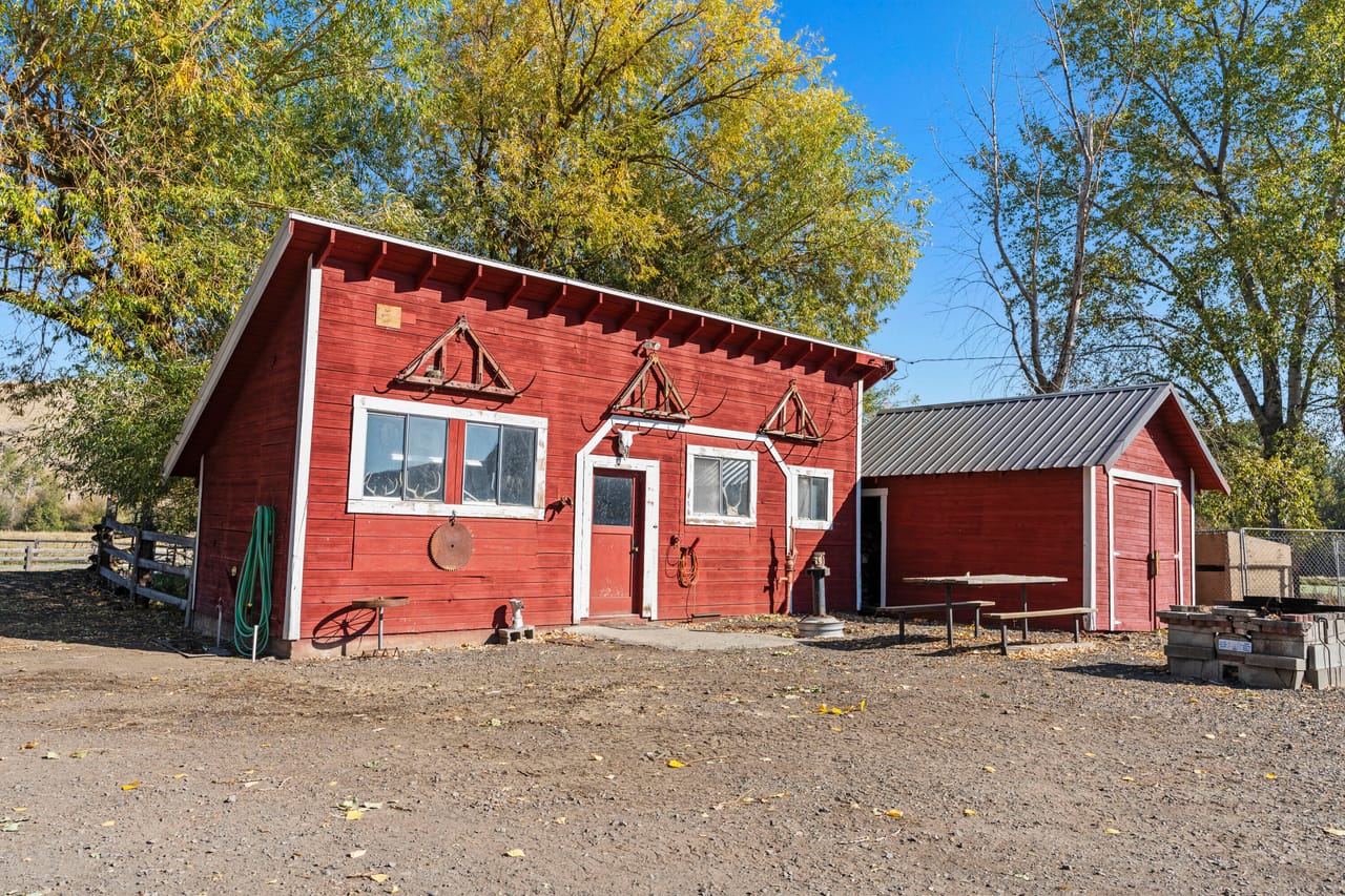 Listing Image 29