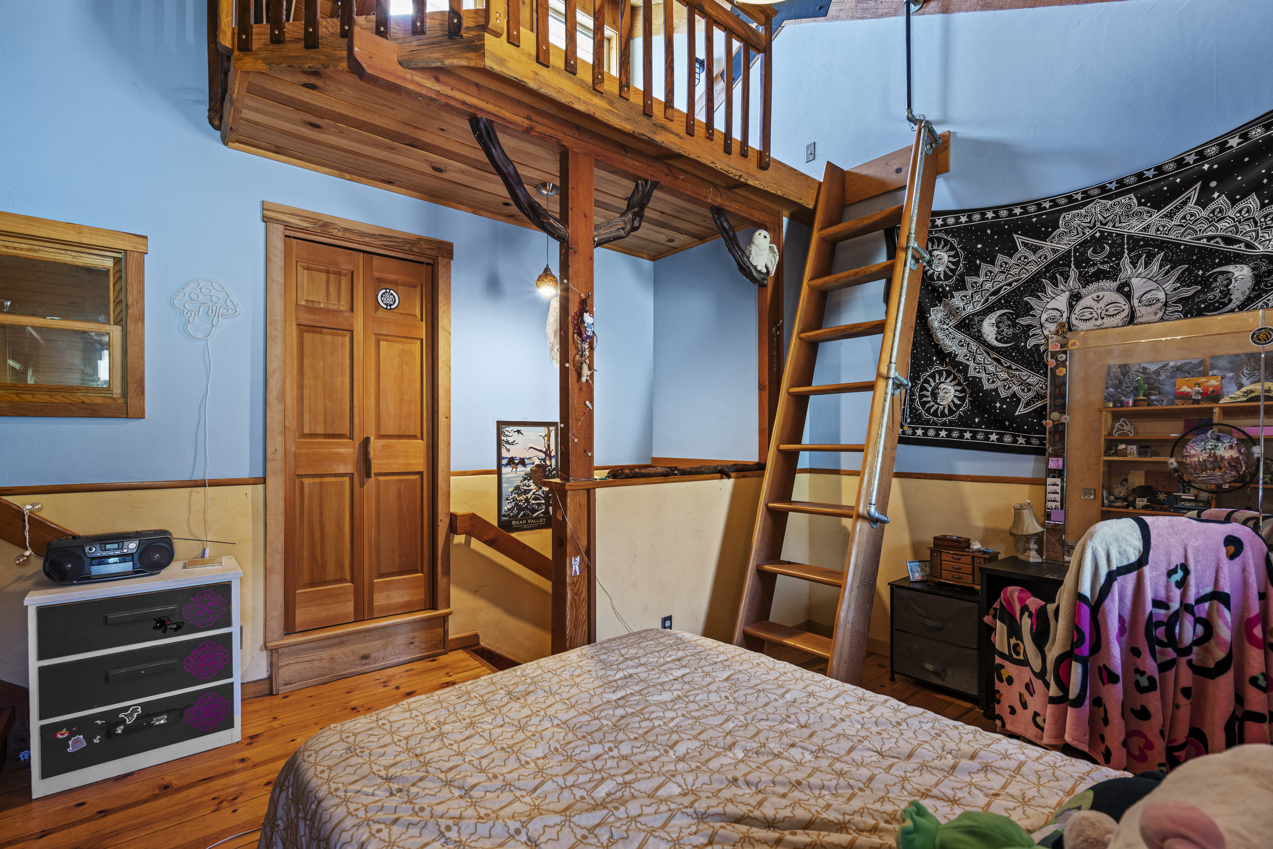 Wolf Gulch Farm - 7000 Little Applegate Road
