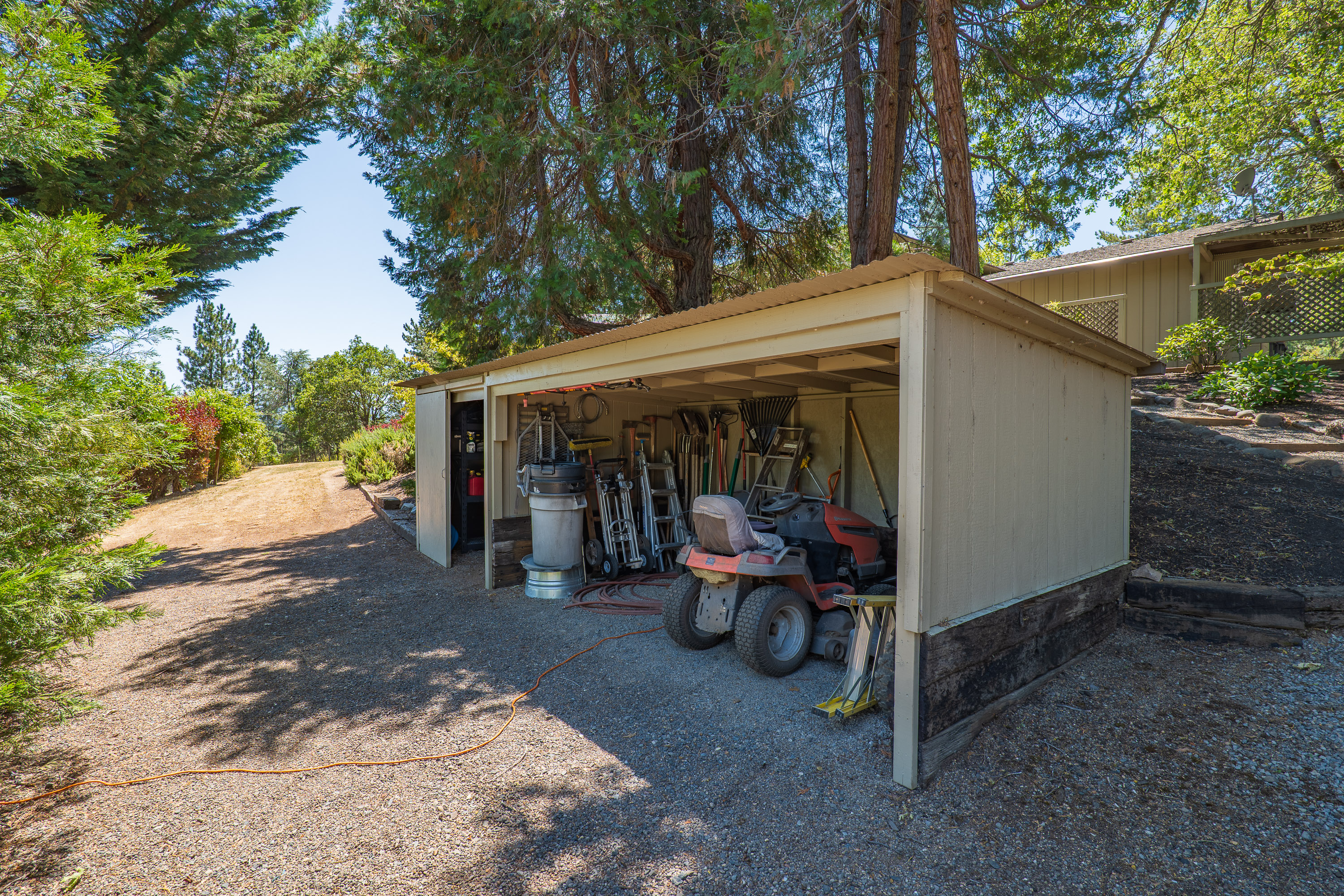Listing Image 61