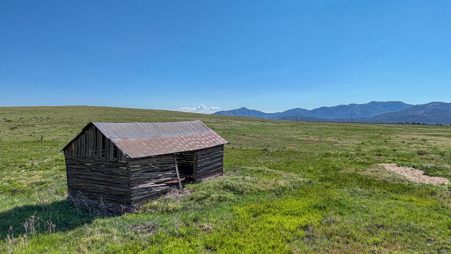 Looking for the perfect mountain ranch with none of the associated headaches? This is it!