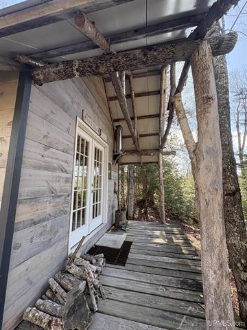 Remote Off Grid 80 A w/Cabin 50173610