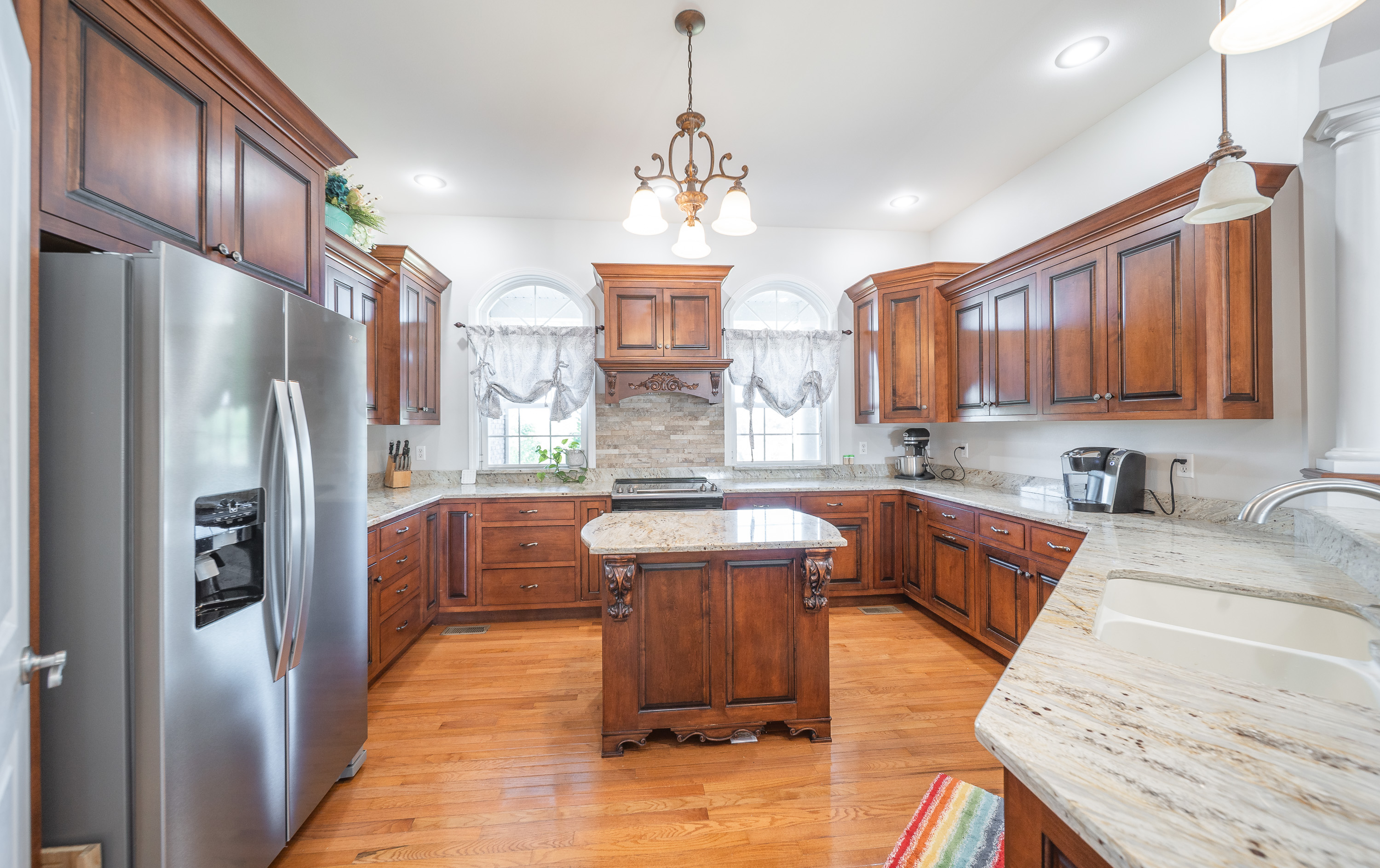 Listing Image 15