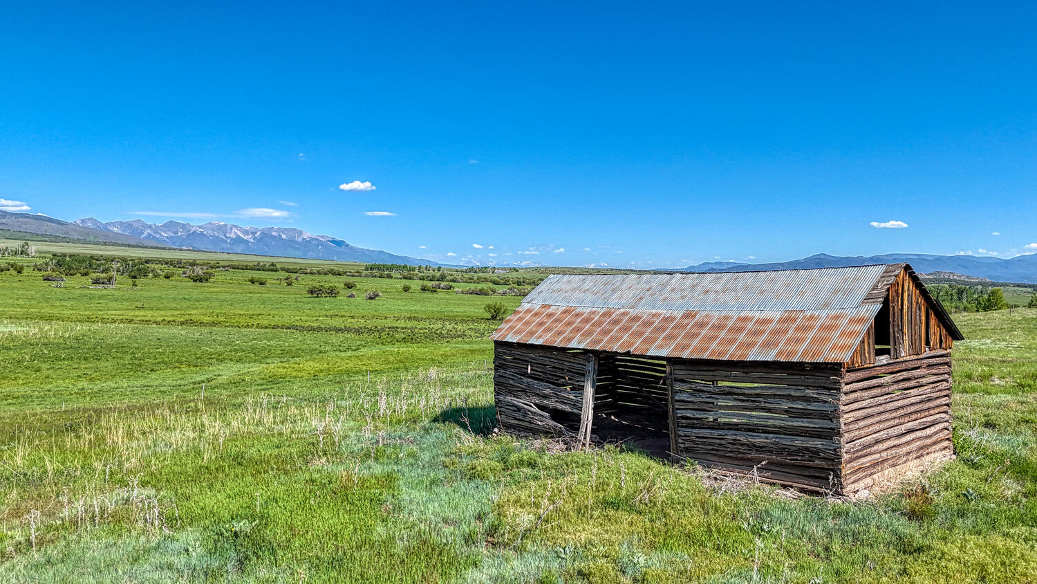 Looking for the perfect mountain ranch with none of the associated headaches? This is it!