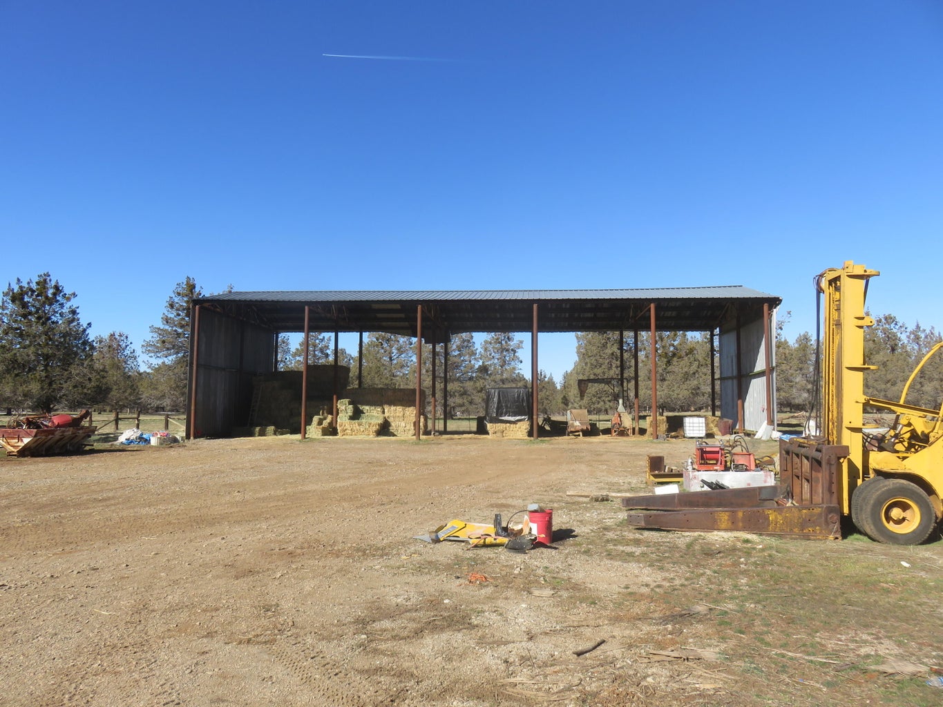 Lennon Lookout Ranch