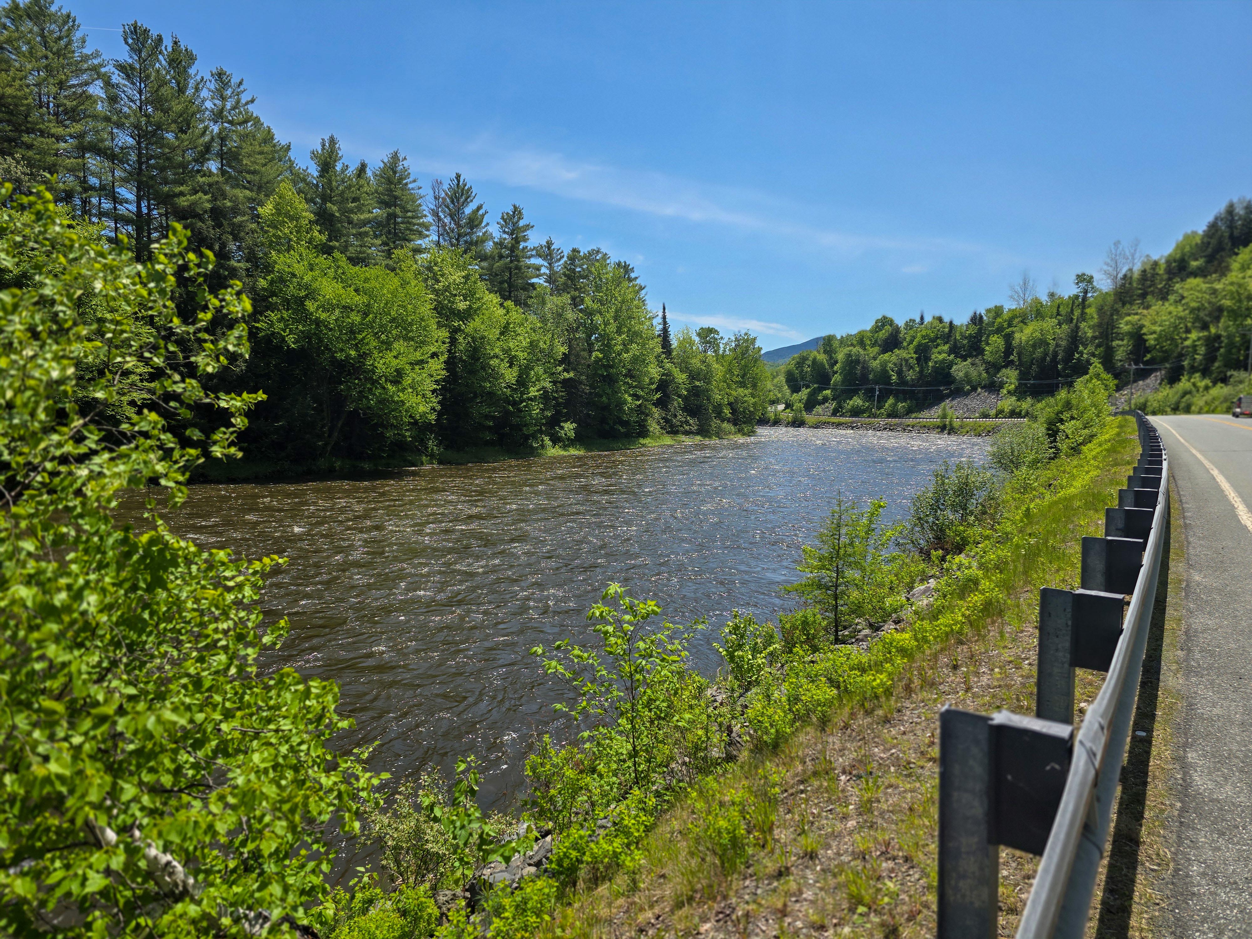 150 Spur Rd - Bloomfield