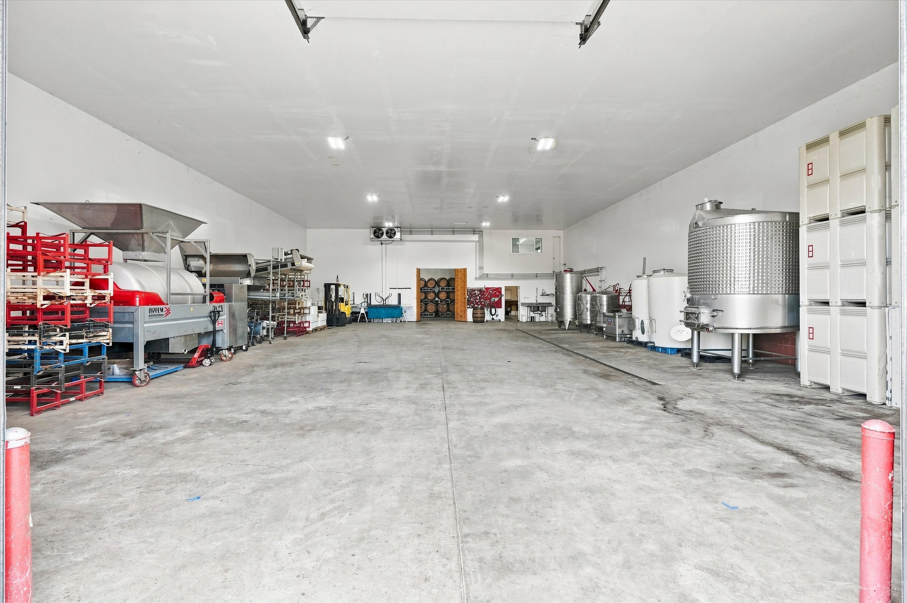 Listing Image 48