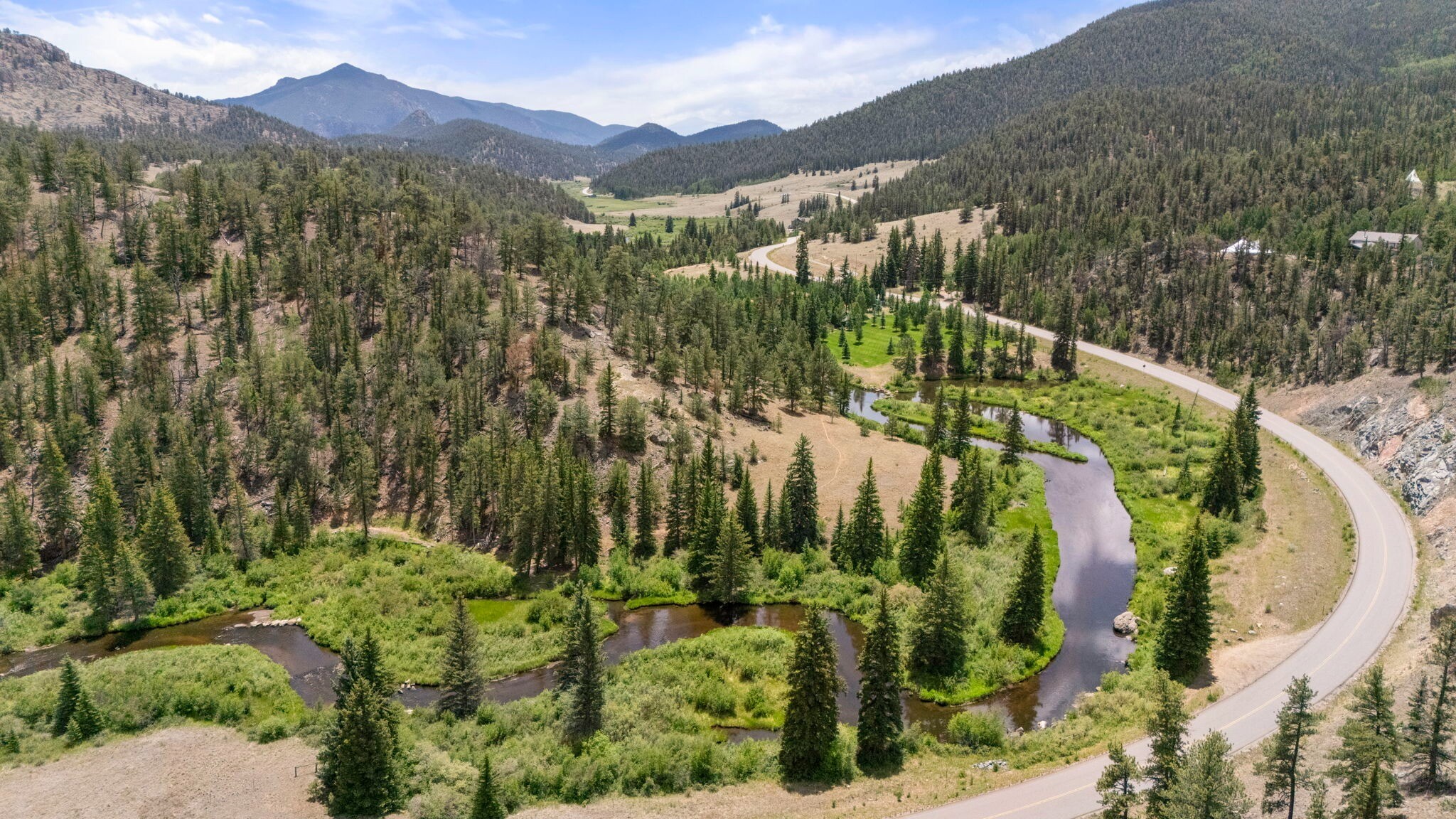 Bison Peak Lodge at Puma Hills