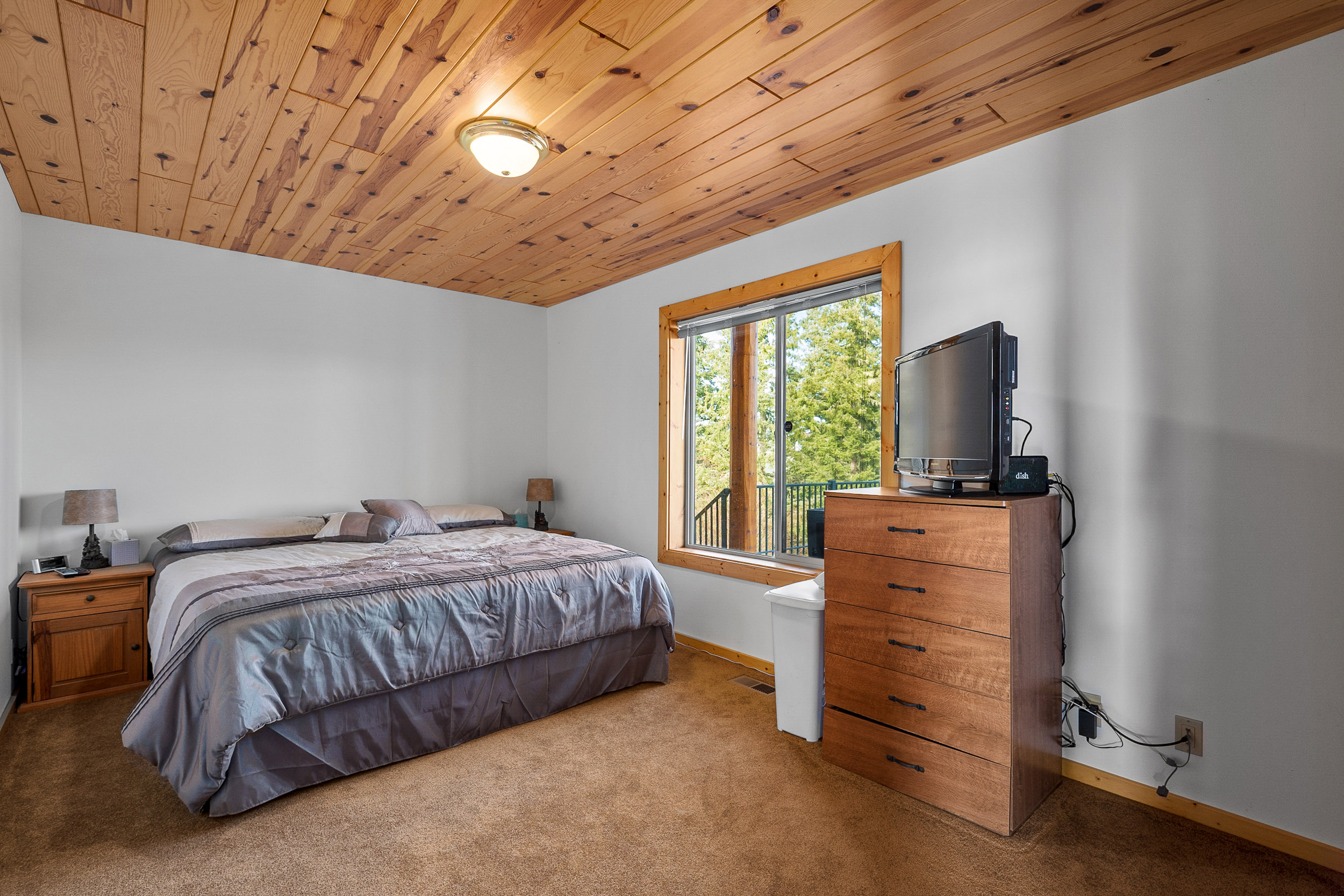 N Umpqua Ranch - 10181 N Umpqua Hwy