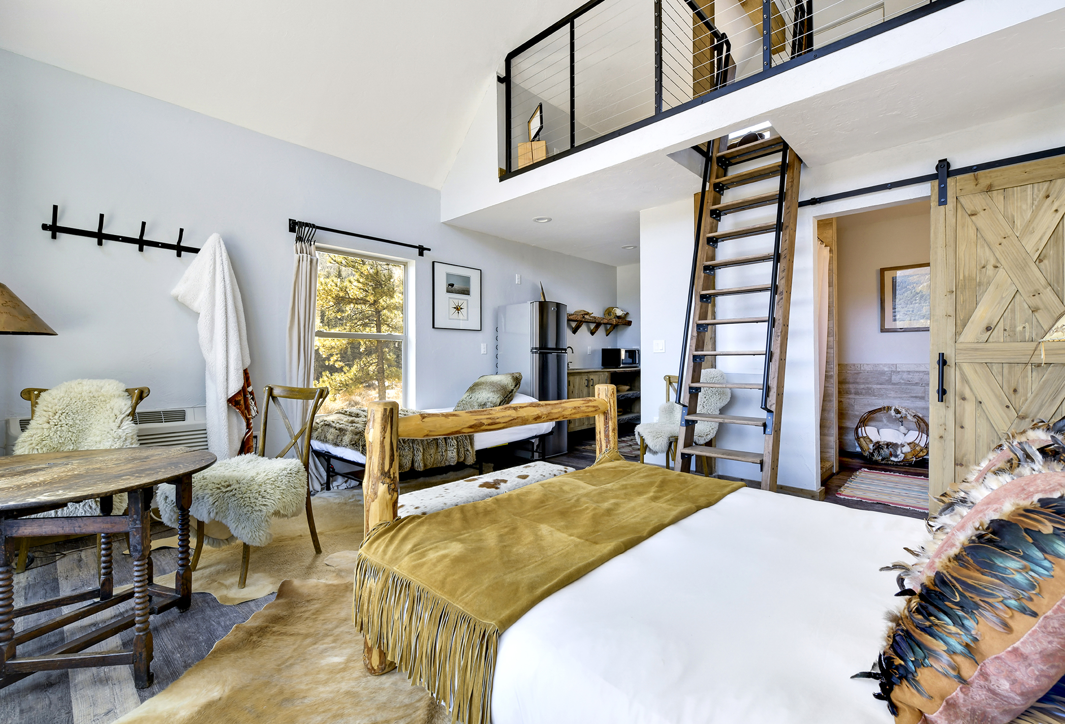 Bison Peak Lodge at Puma Hills