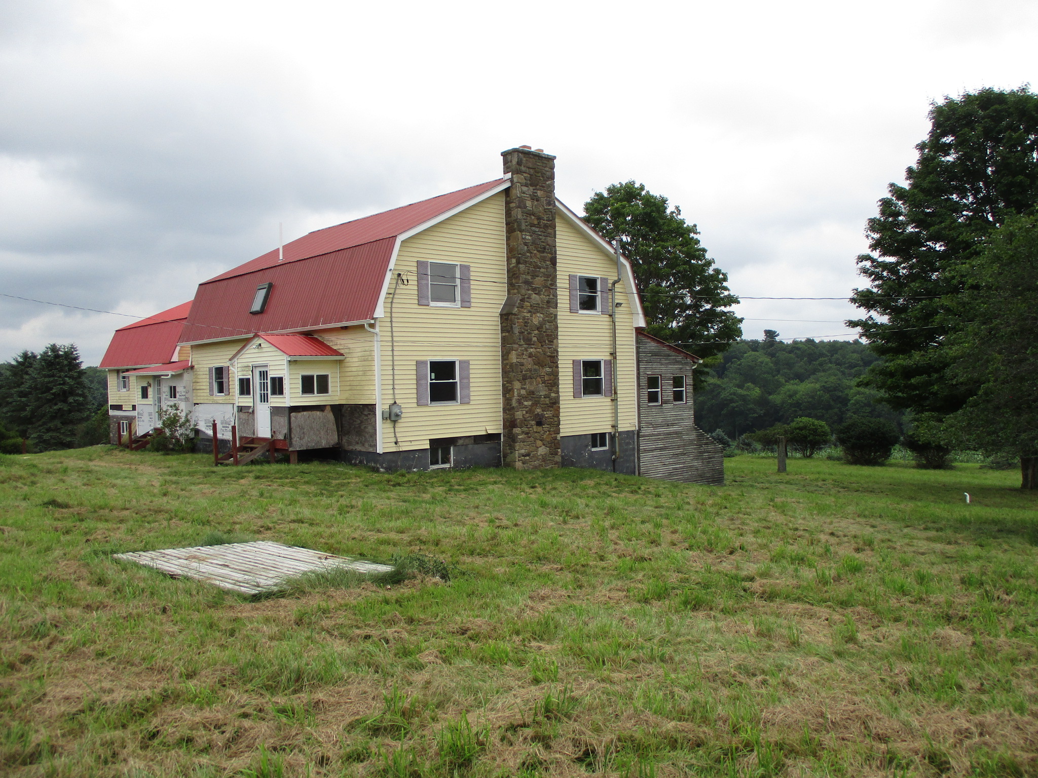 Listing Image 8