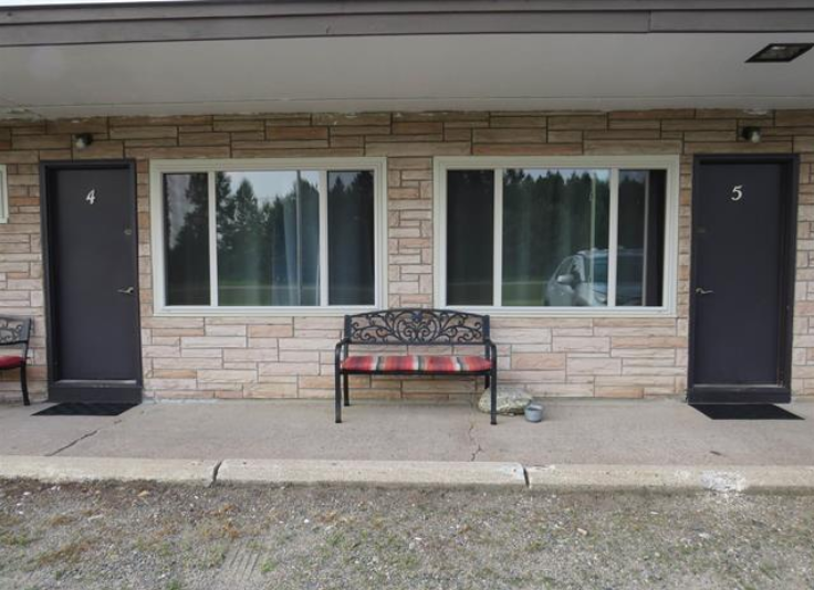 Listing Image 5