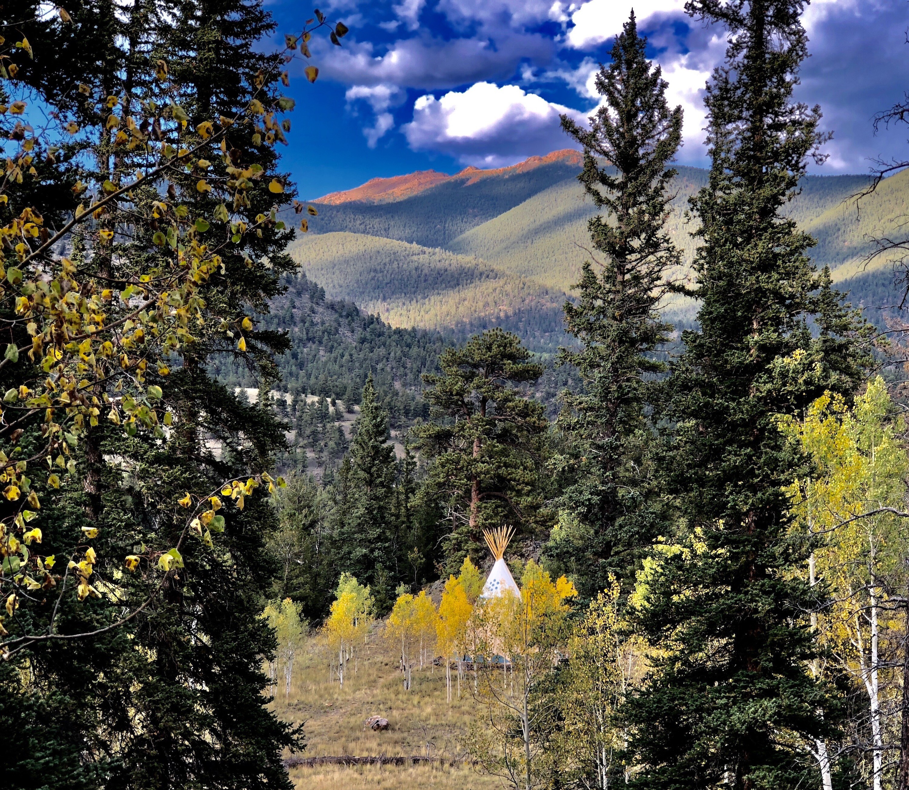 Bison Peak Lodge at Puma Hills