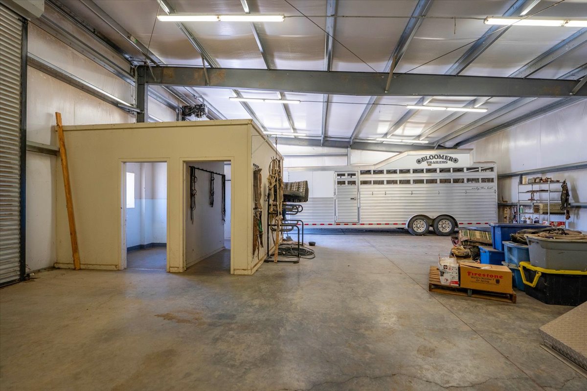 Listing Image 74