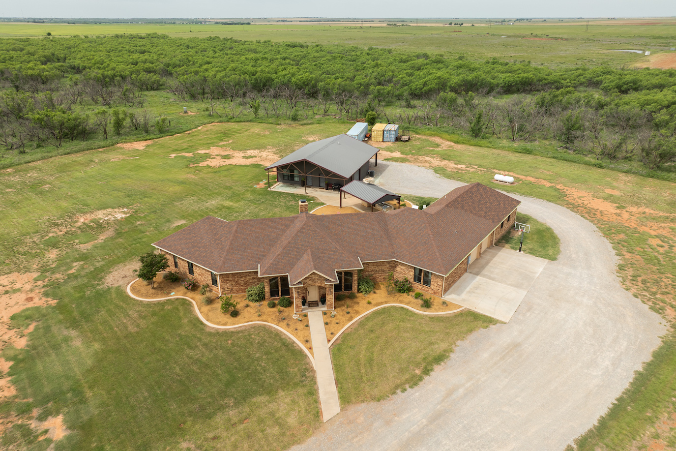 Listing Image 6