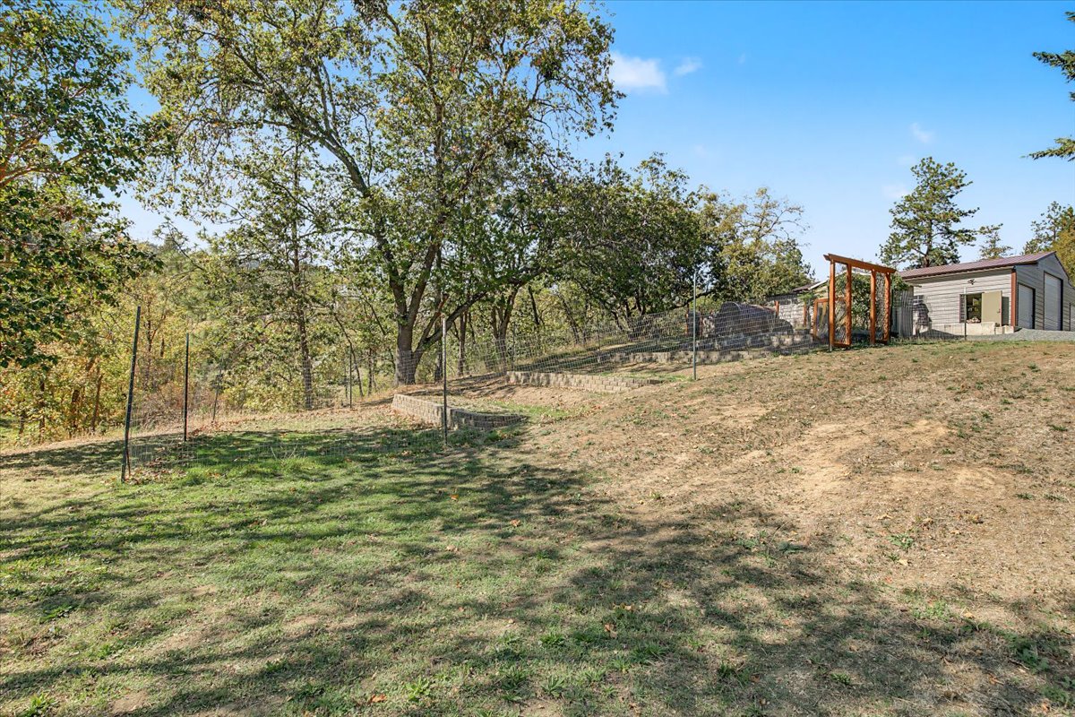 Listing Image 41