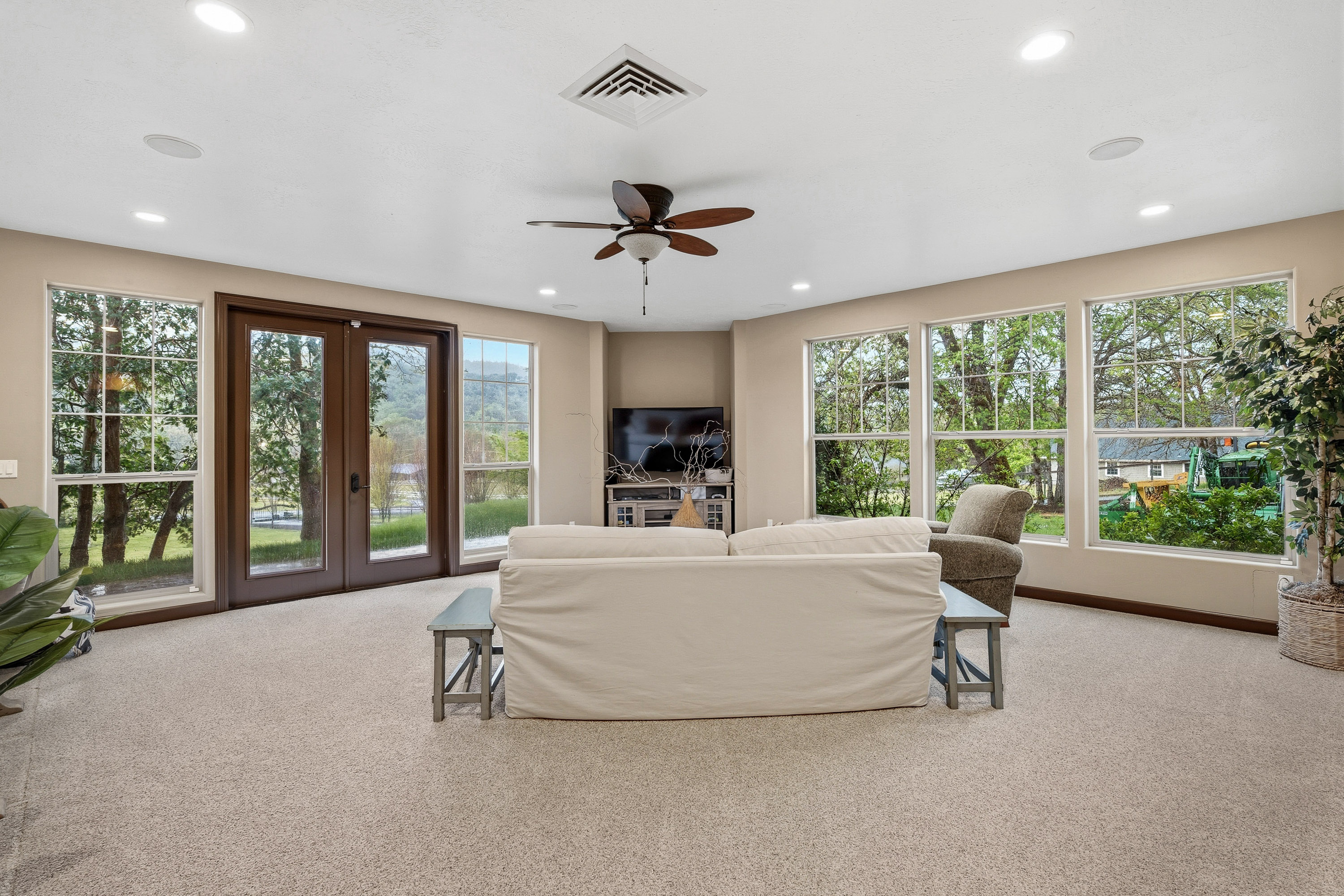 6200 Old Stage Road